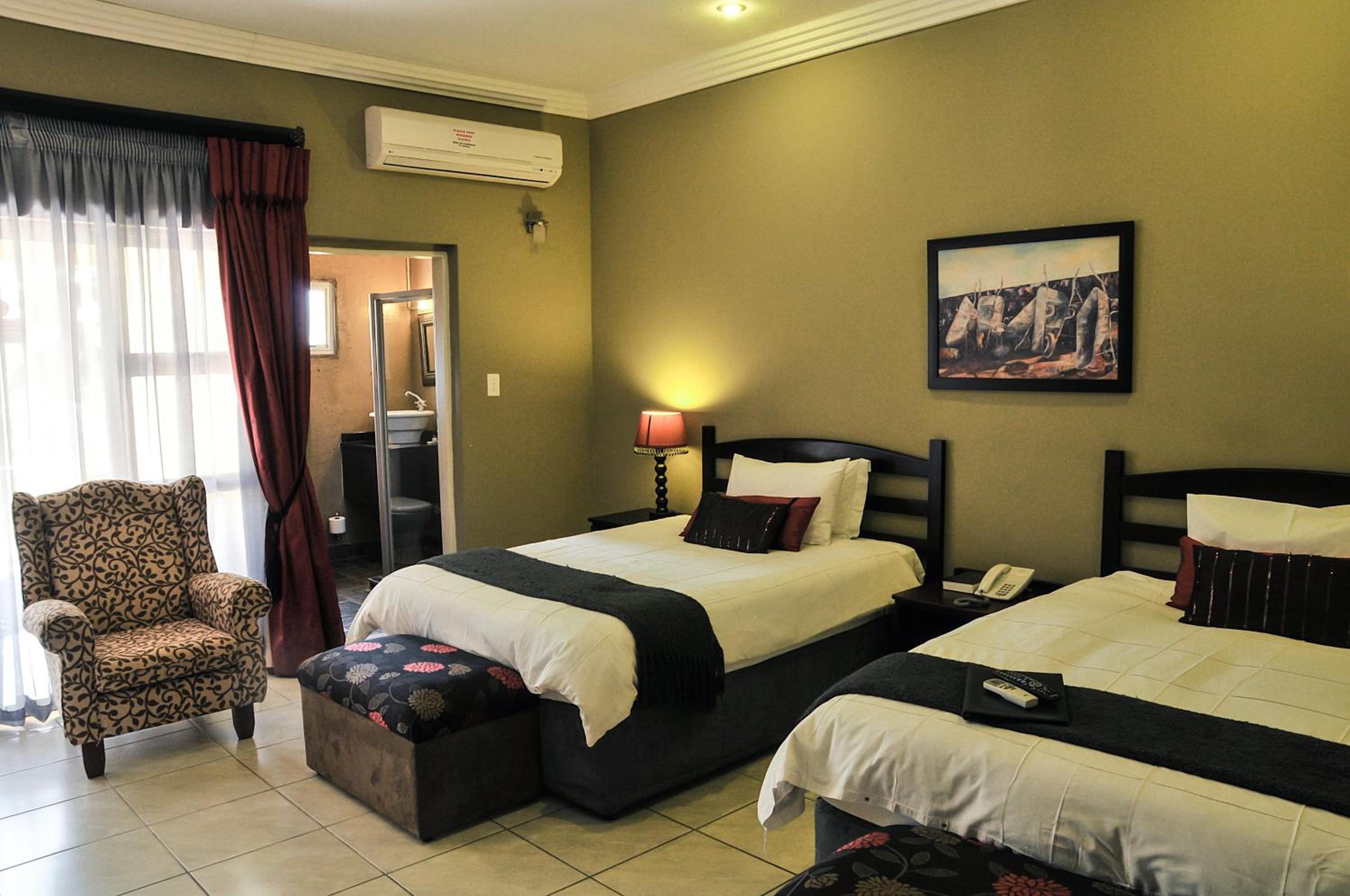Luxury Quadruple Room - Photo 3