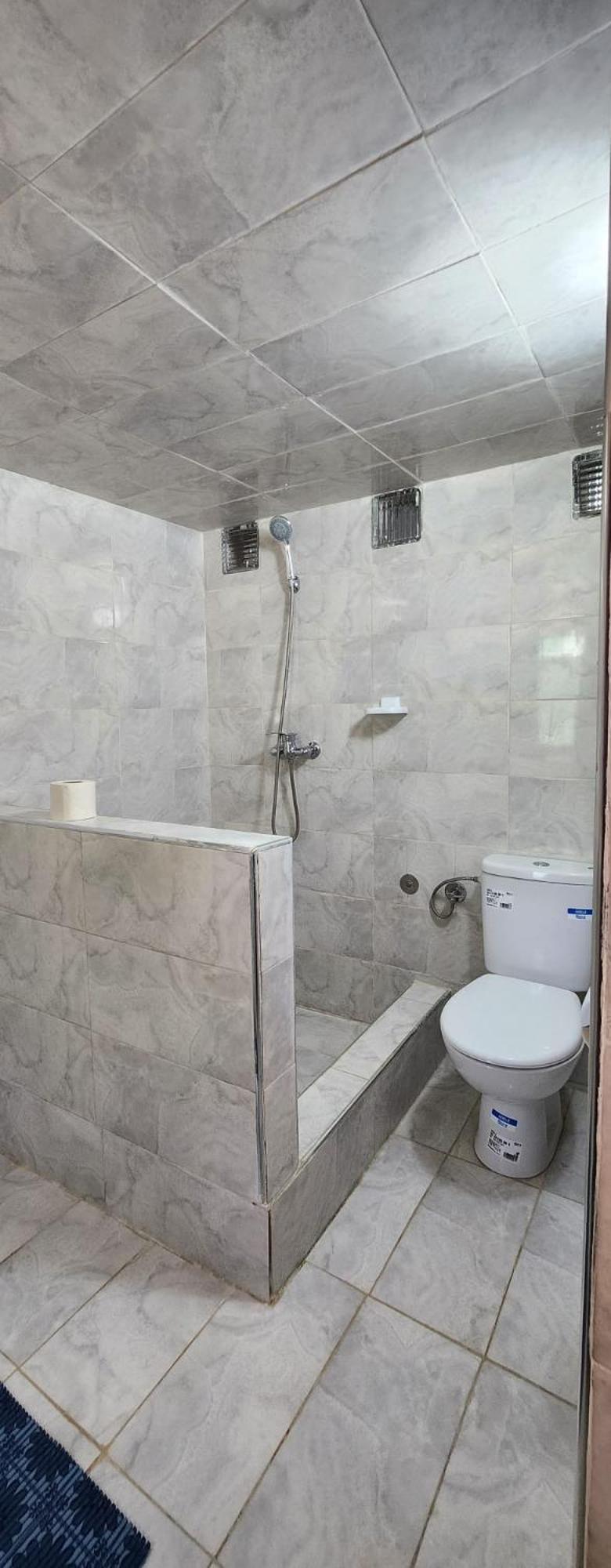 Apartment - Split Level photo 2