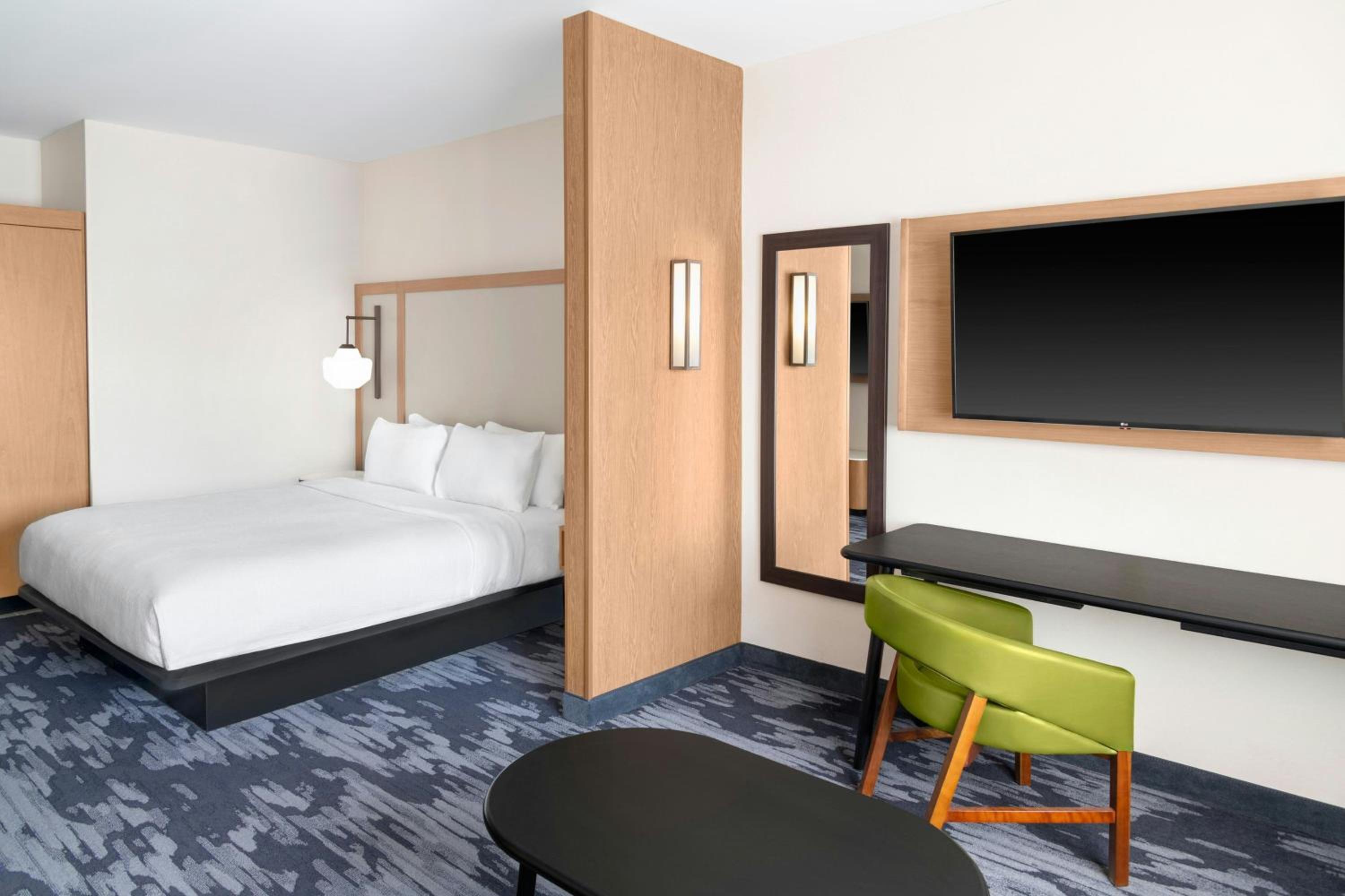 King Suite with Sofa Bed - Photo 2
