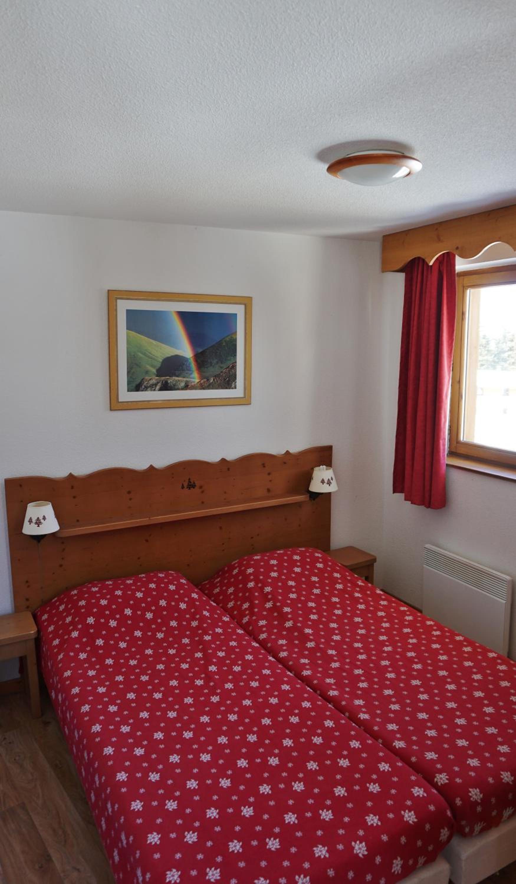Apartment 4 With Mountain View photo 2