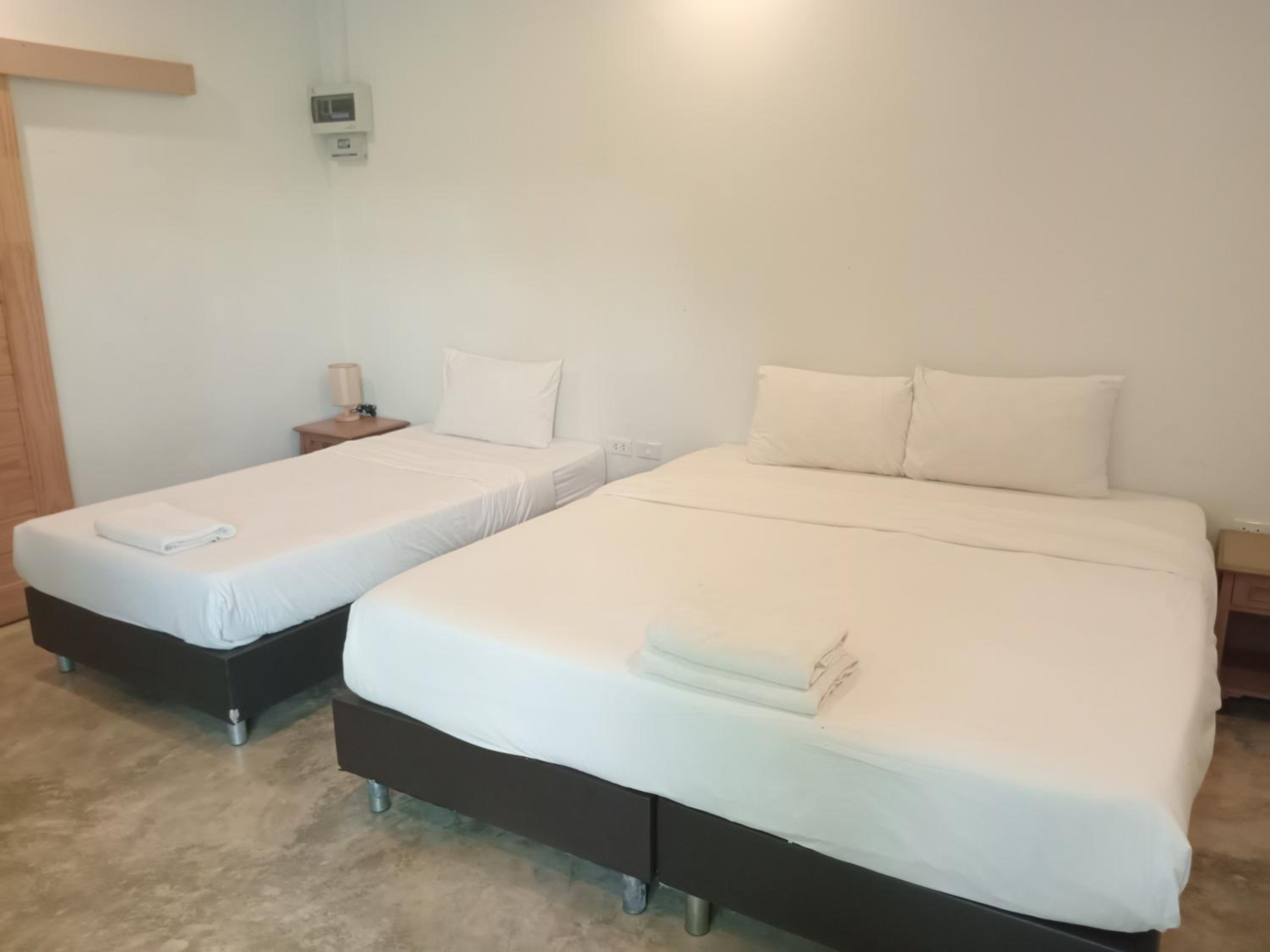 Basic Triple Room - Photo 2