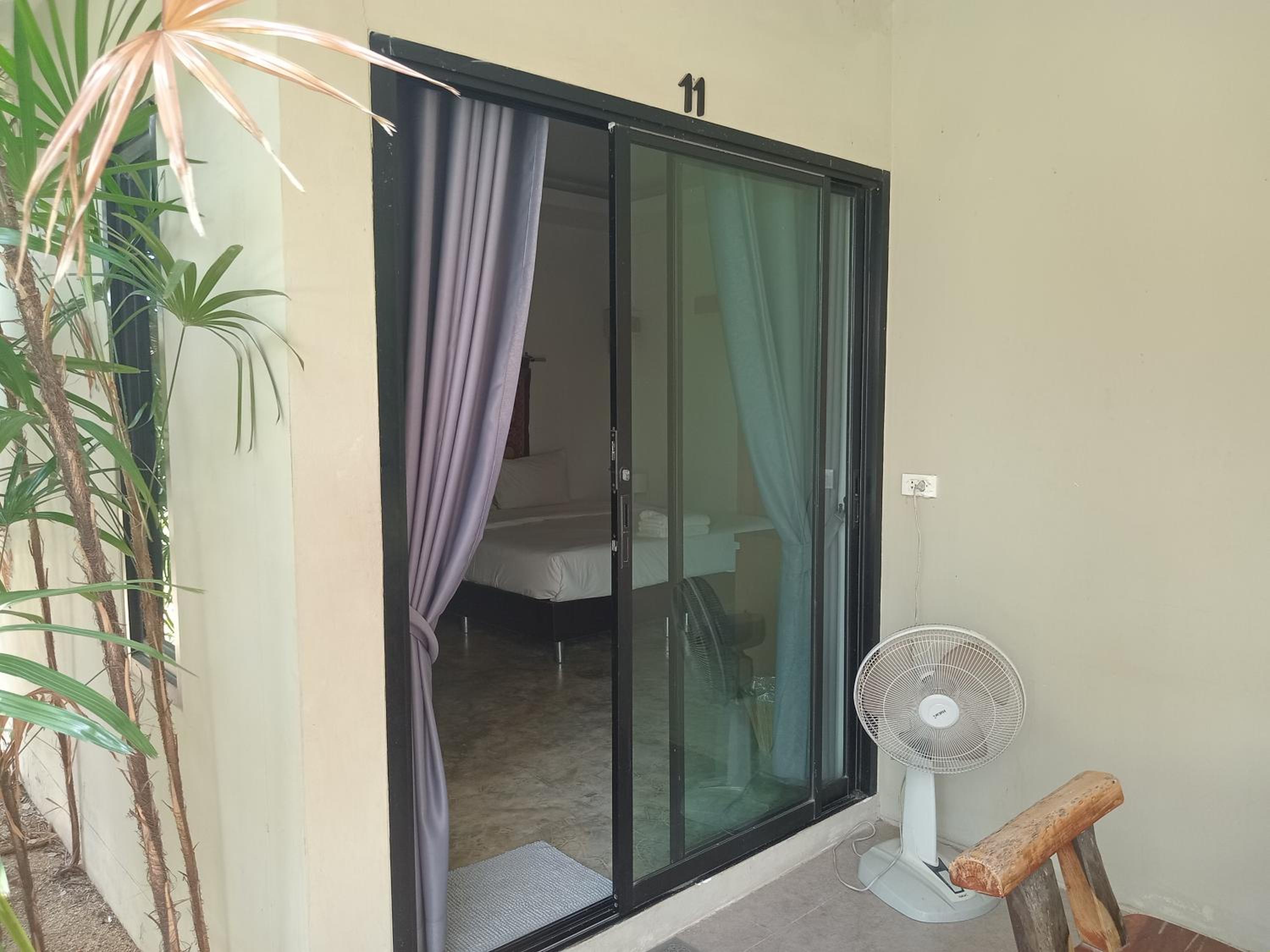 Double Room - Disability Access - Photo 7