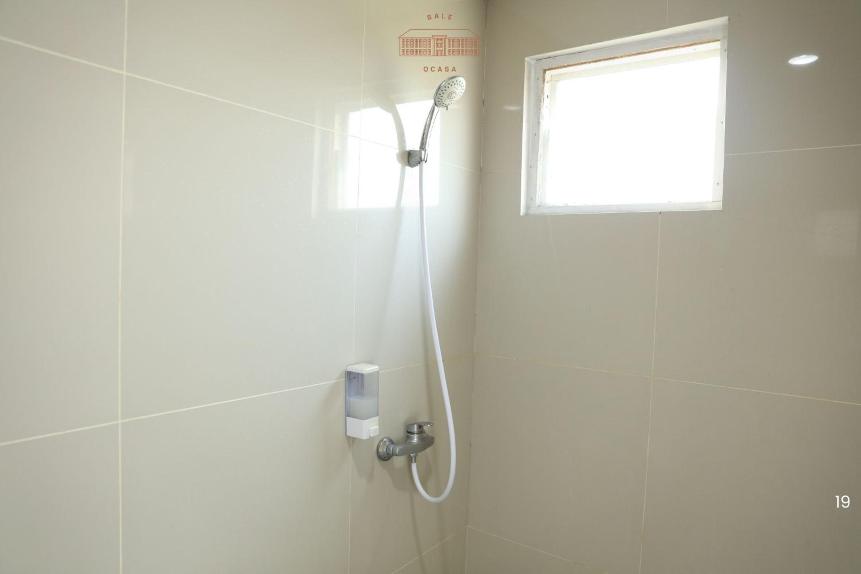 Deluxe Double or Twin Room photo 3