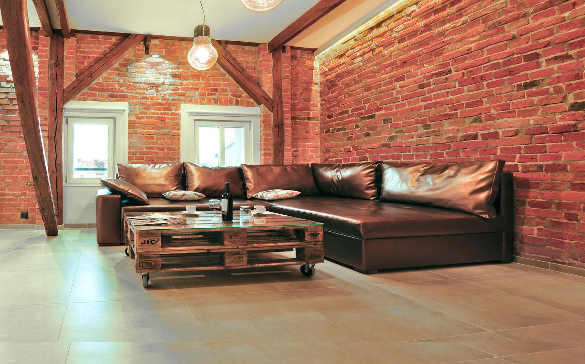 Studio Apartment - Photo 5