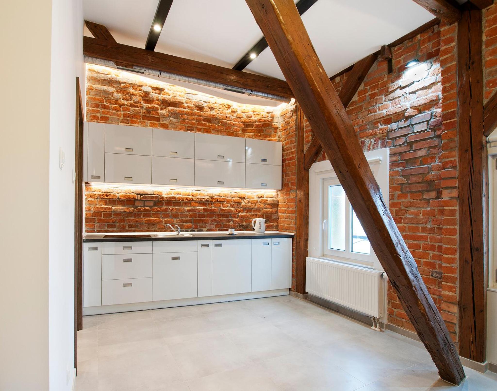Studio Apartment - Photo 6