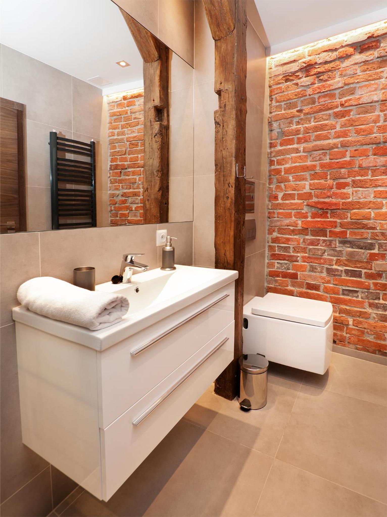 Studio Apartment - Photo 10