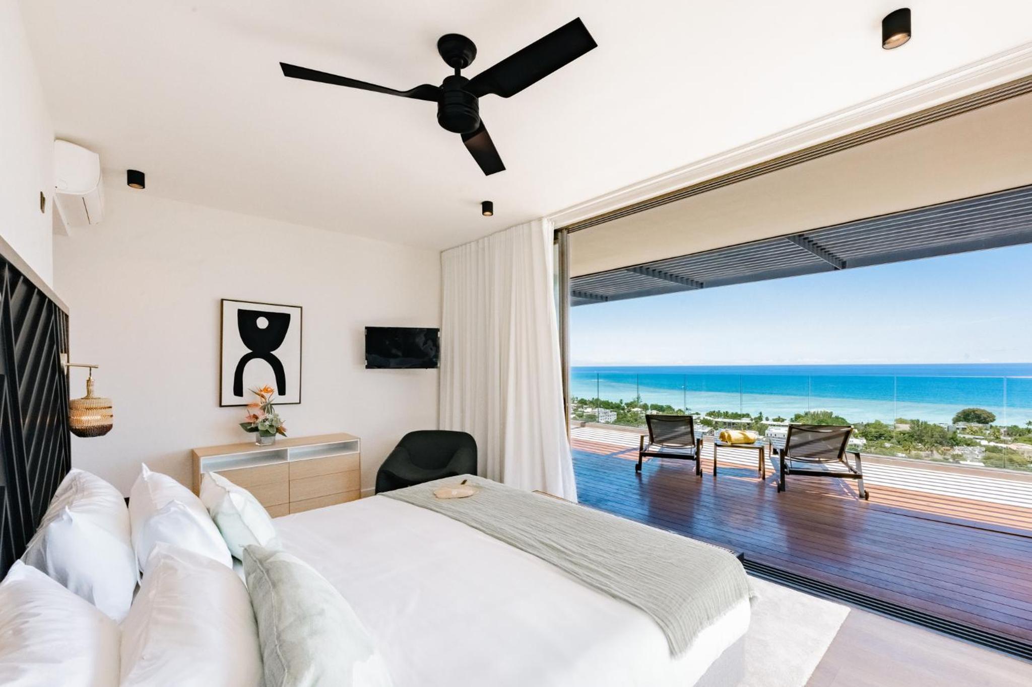 Legend Oceanview Penthouse