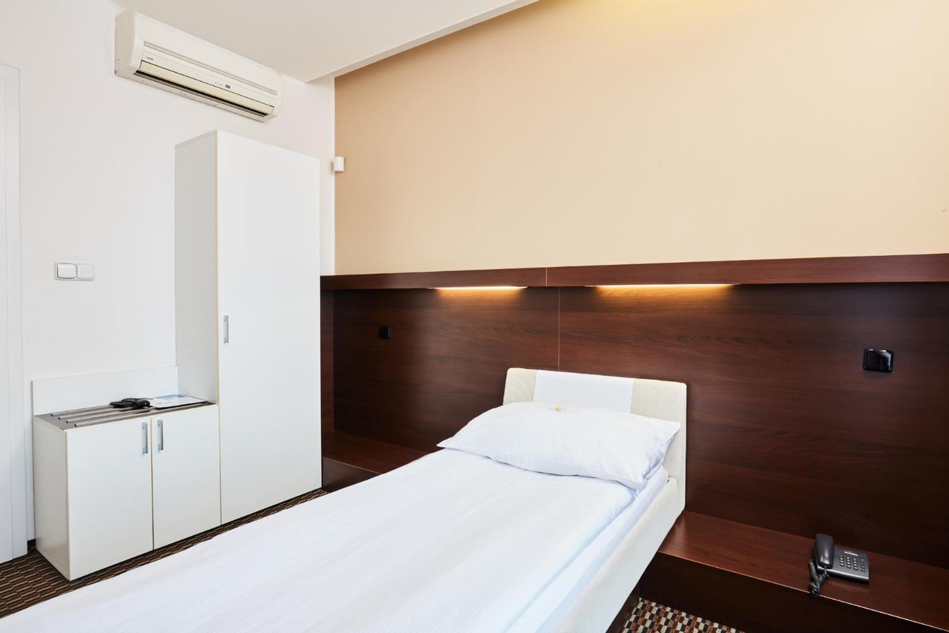Economy Single Room photo 1