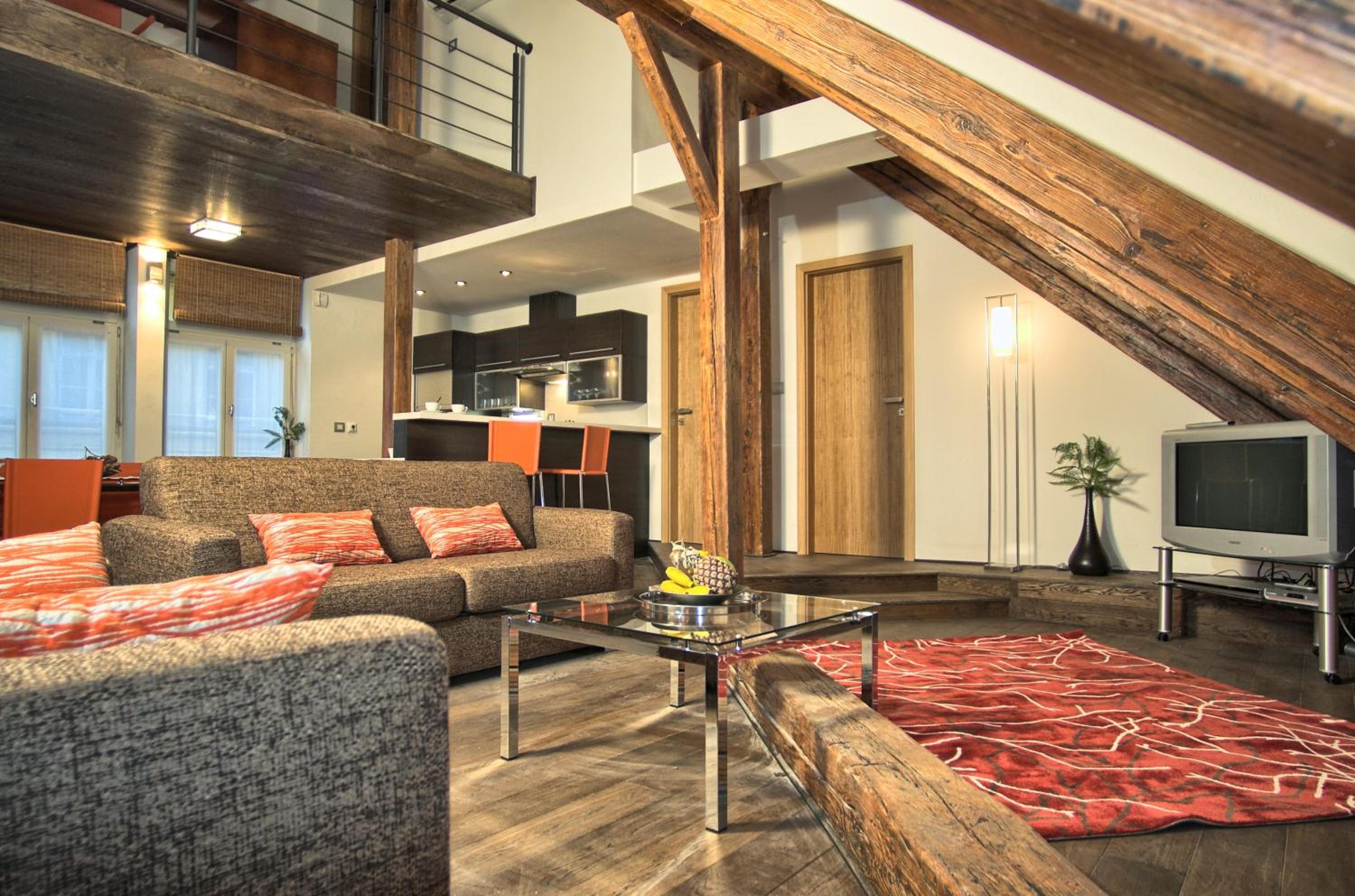 Three-Bedroom Apartment - Penthouse
