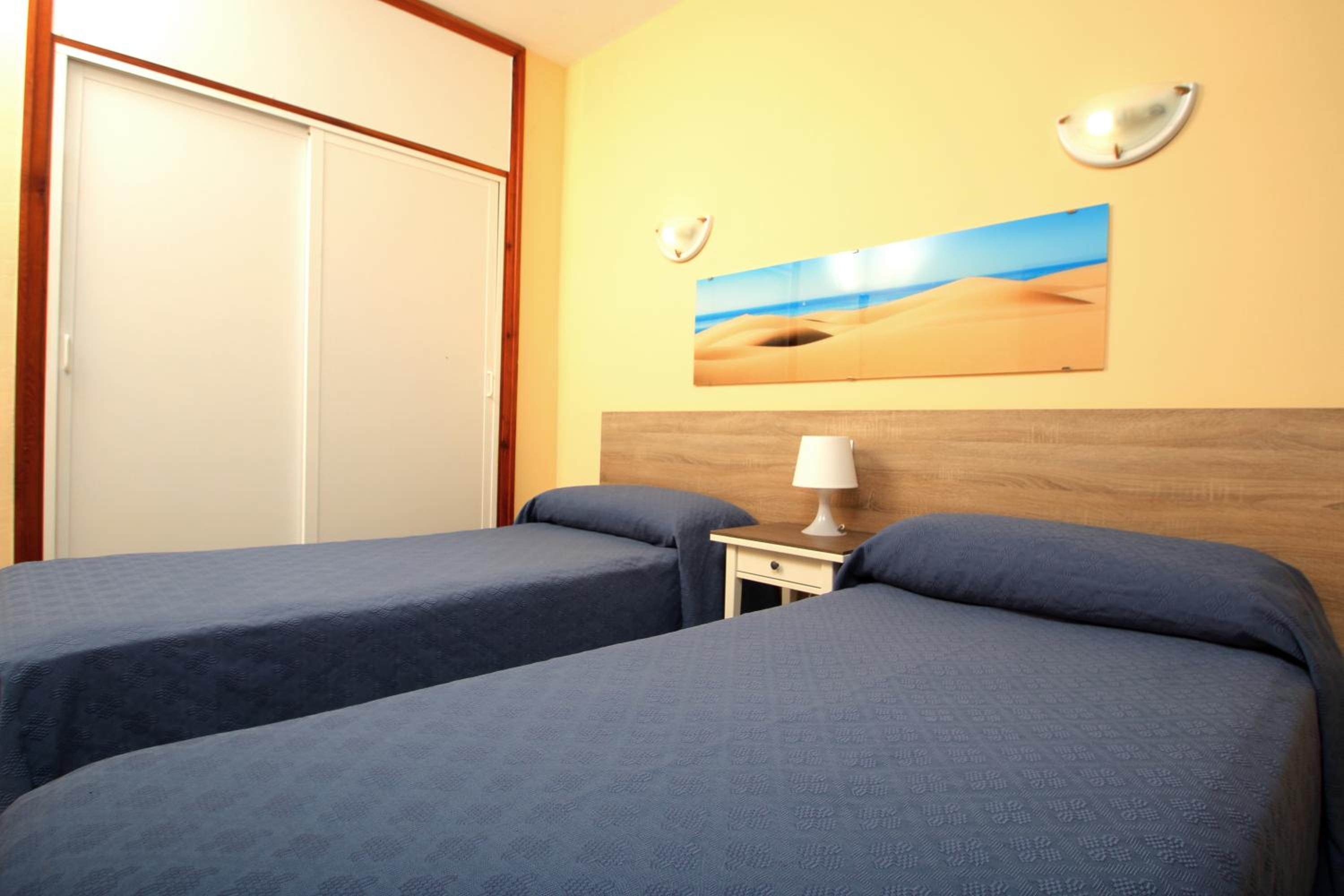 Apartamento de un dormitorio con vista a la piscina