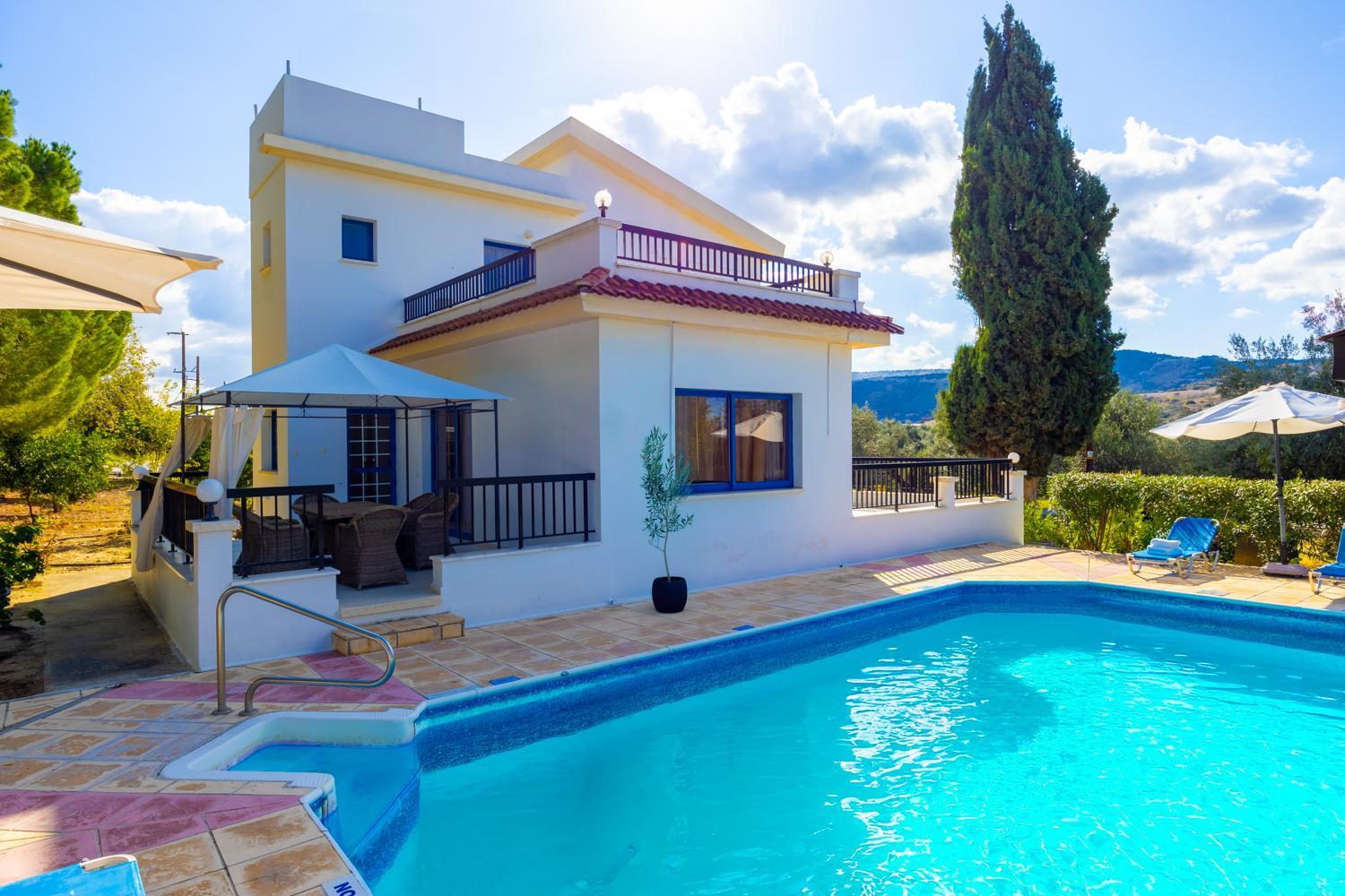  Villa With Private Pool photo 1