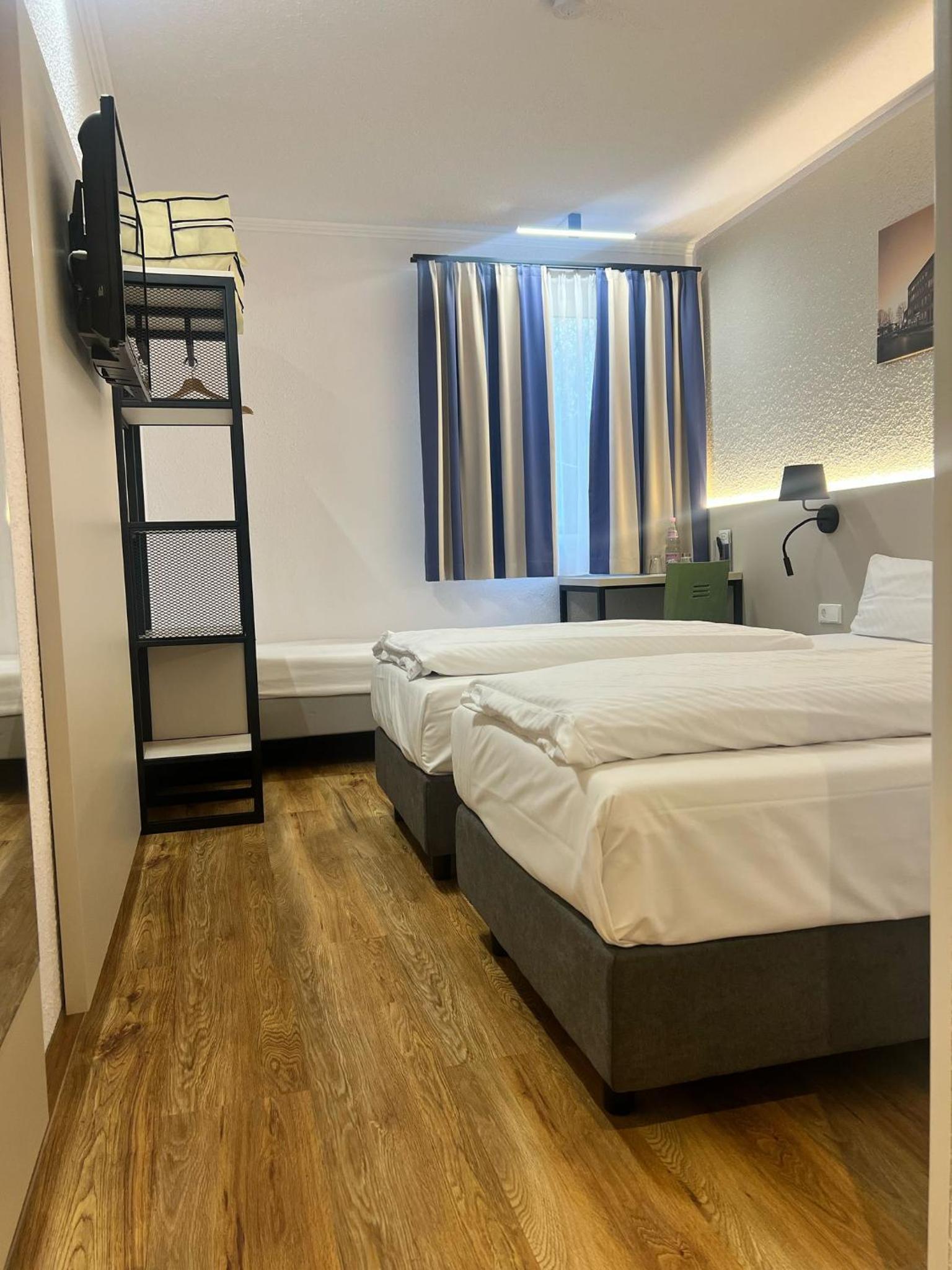 Triple Room - Photo 4