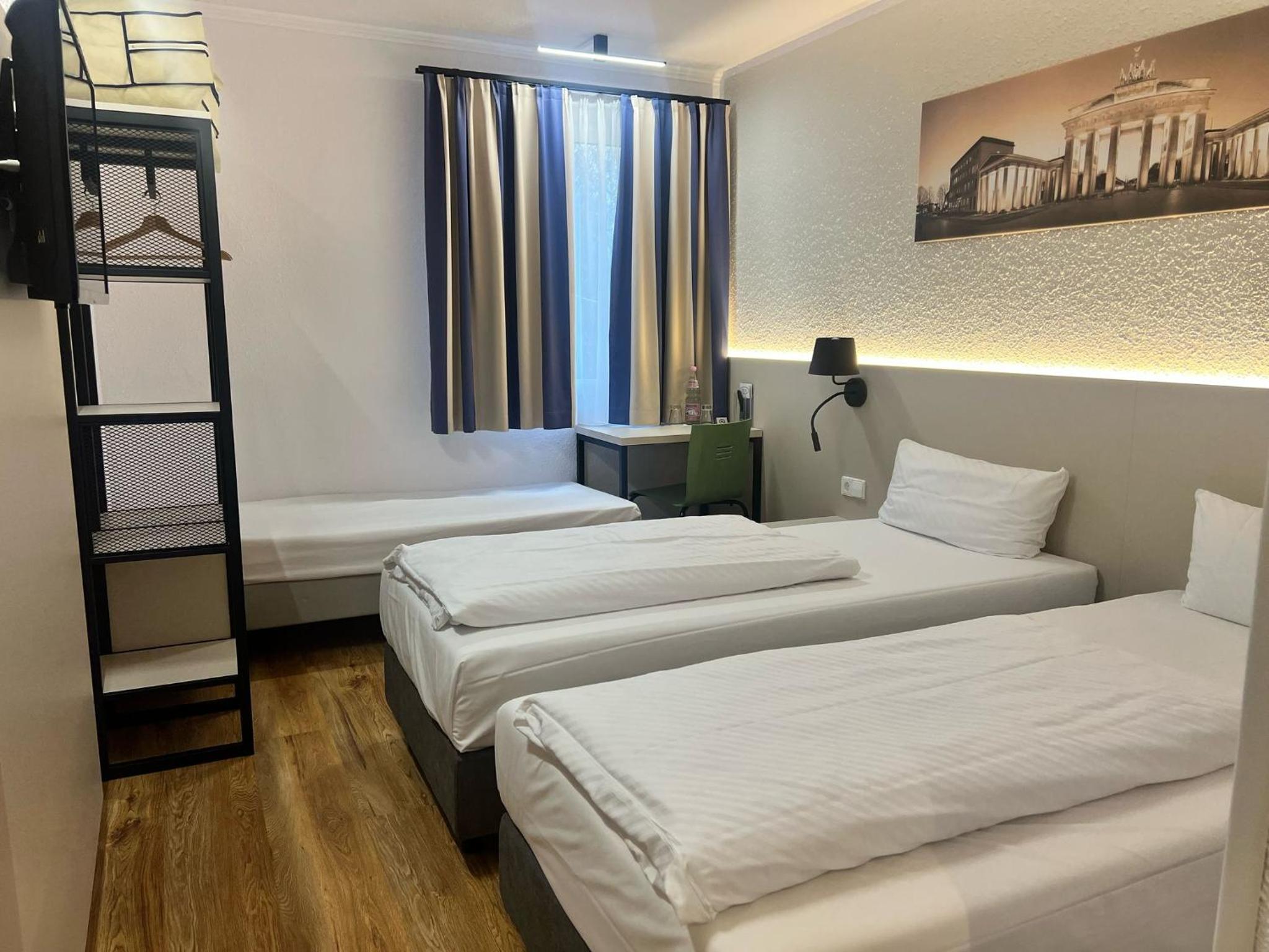 Triple Room - Photo 5