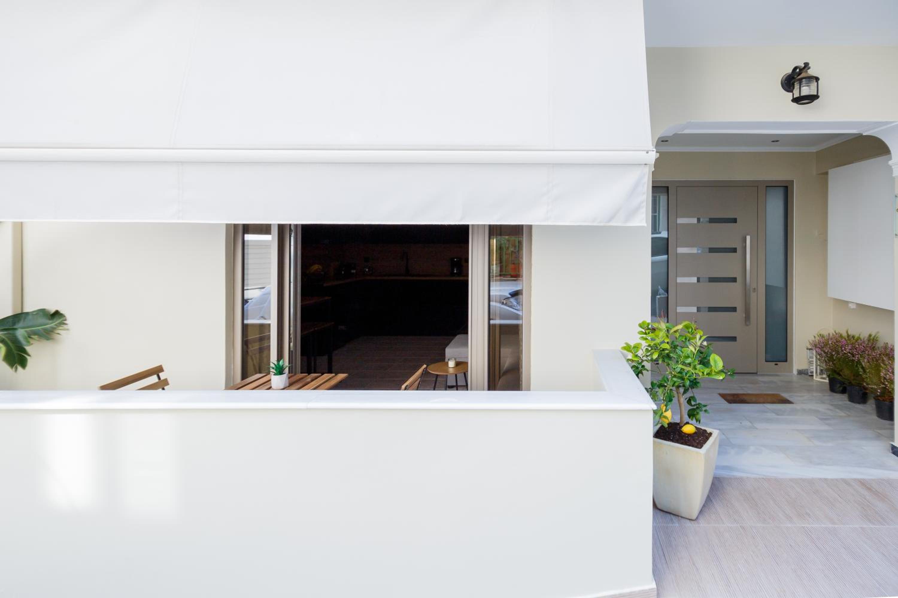 Apartment photo 1