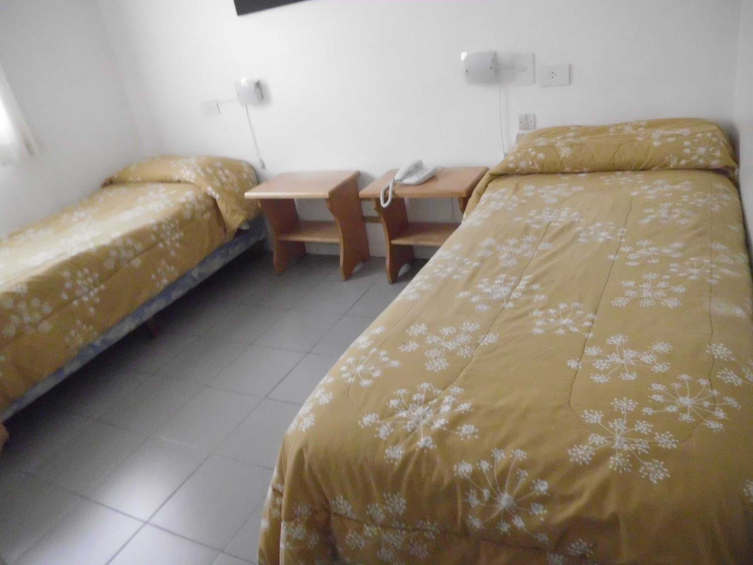 Double or Twin Room photo 3