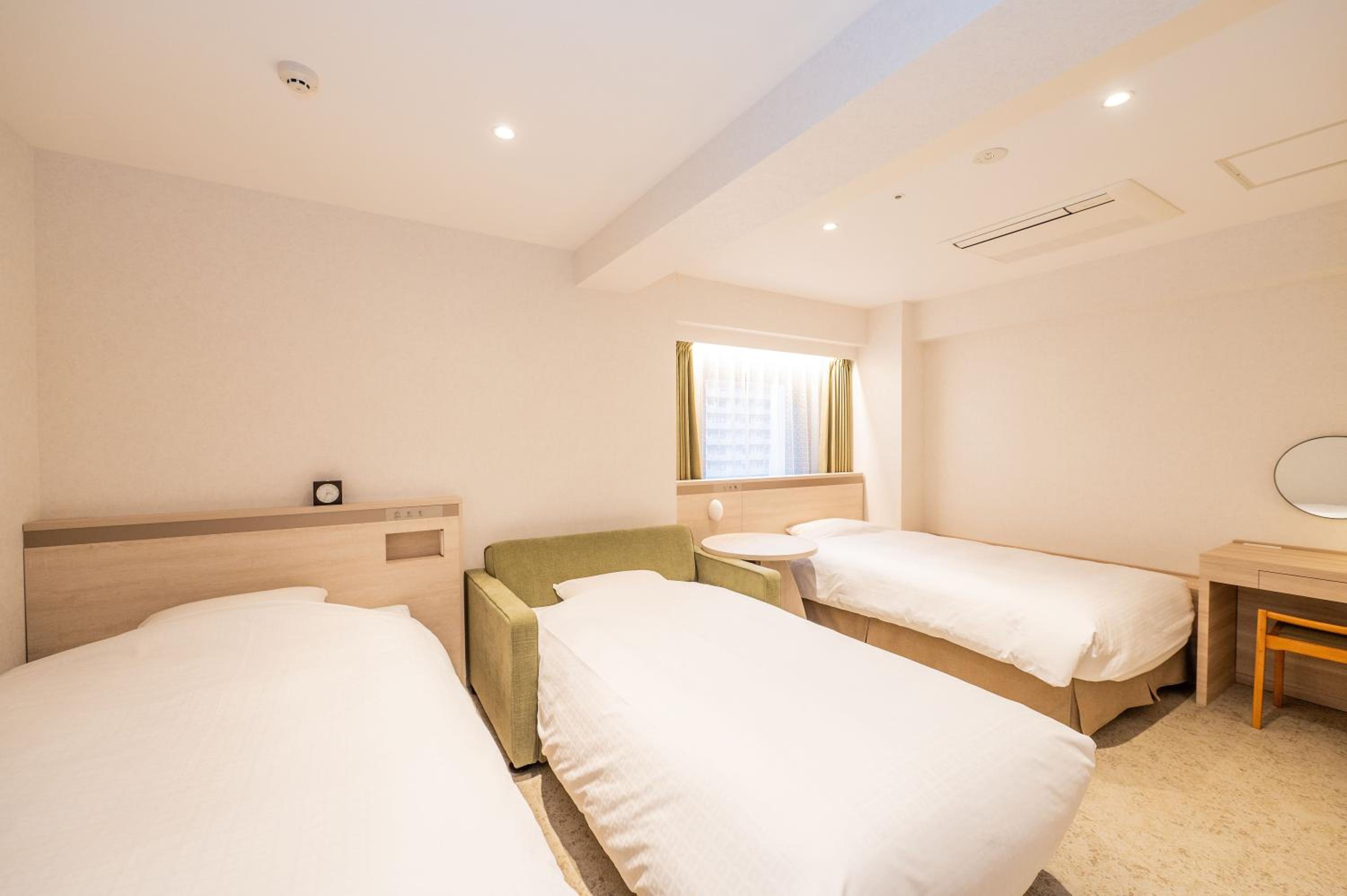 Accessible Twin Room(3 Adults) - Main Building - Non Smoking
