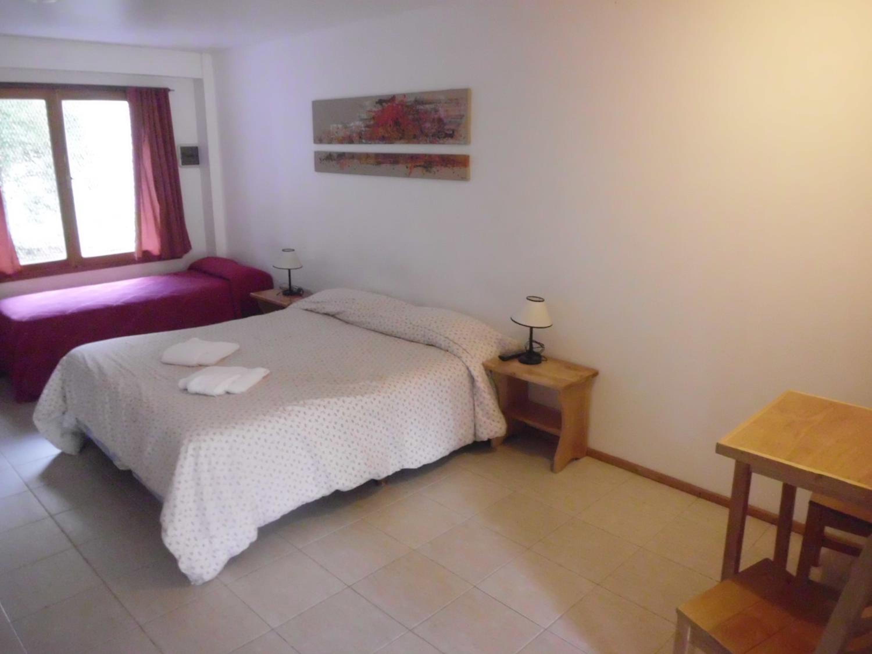 Apartment photo 2