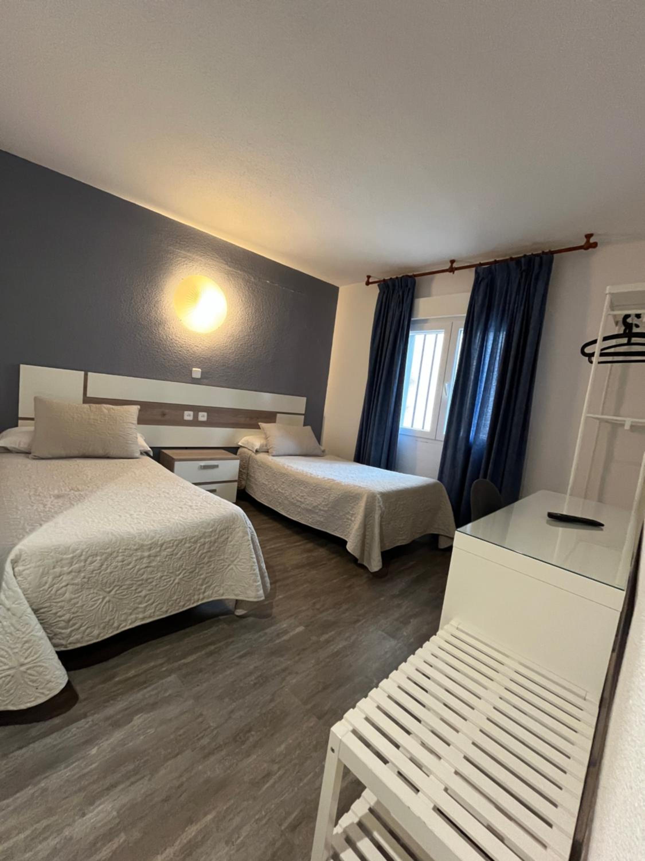 Superior Twin Room photo 3