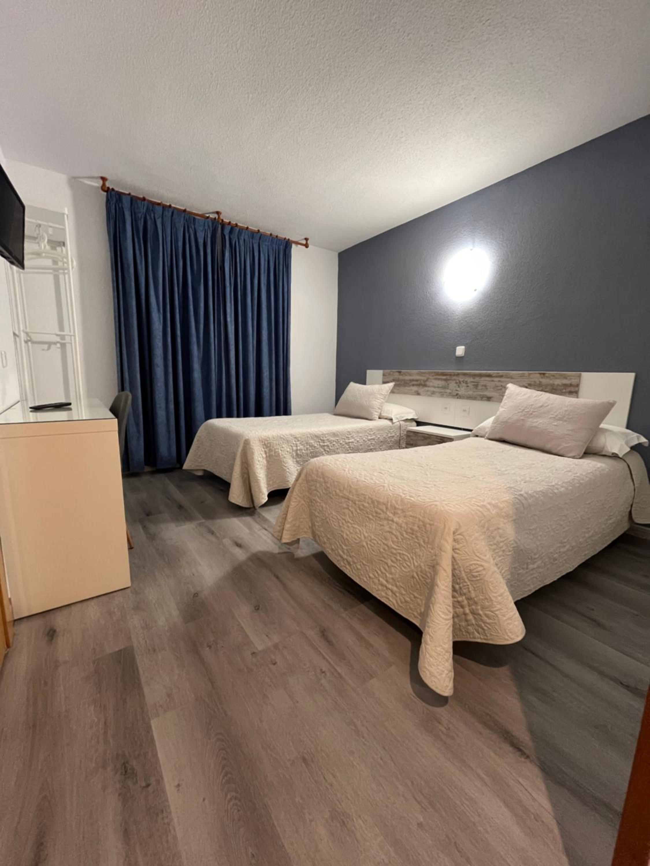 Superior Twin Room photo 2