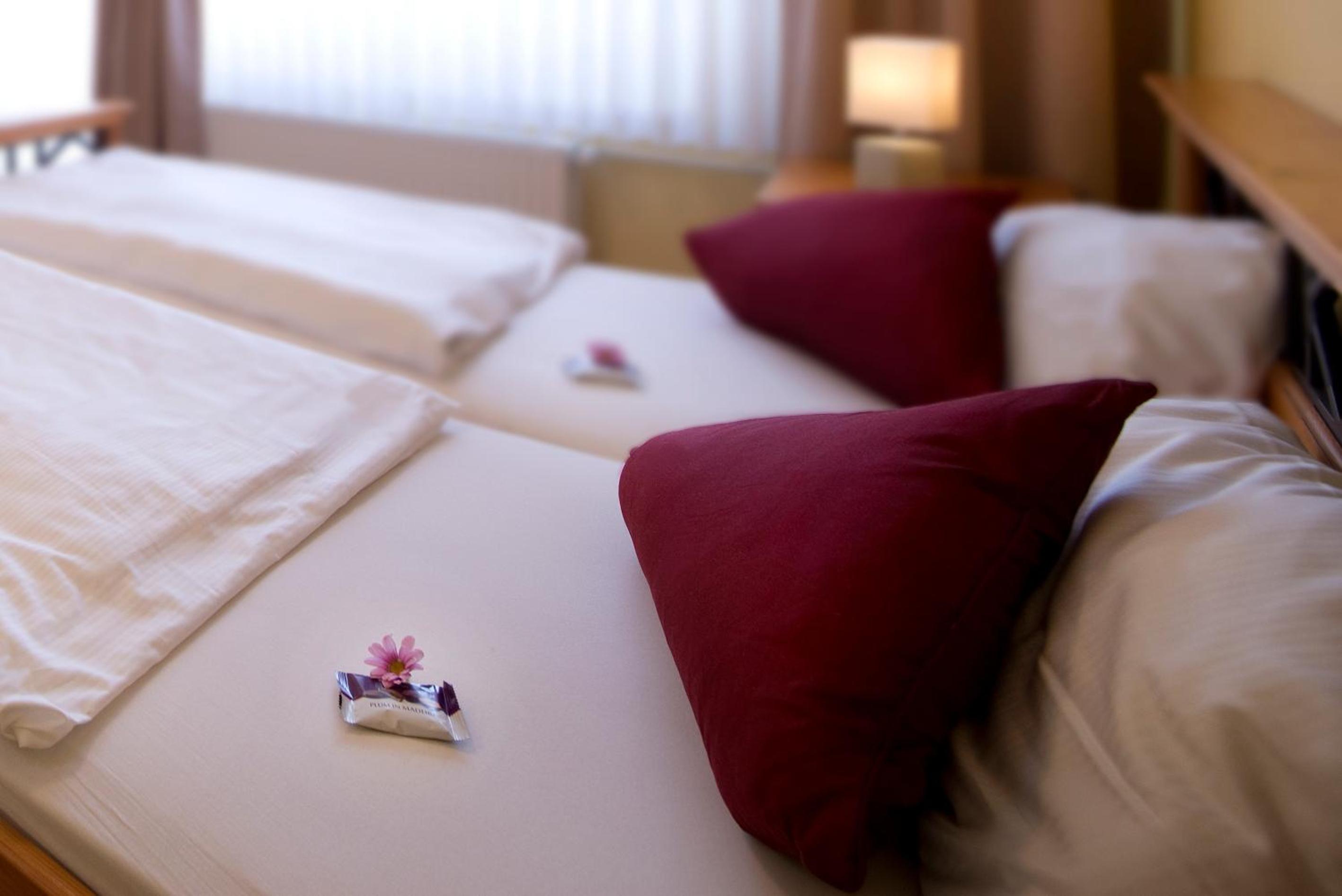Double Room - Photo 6