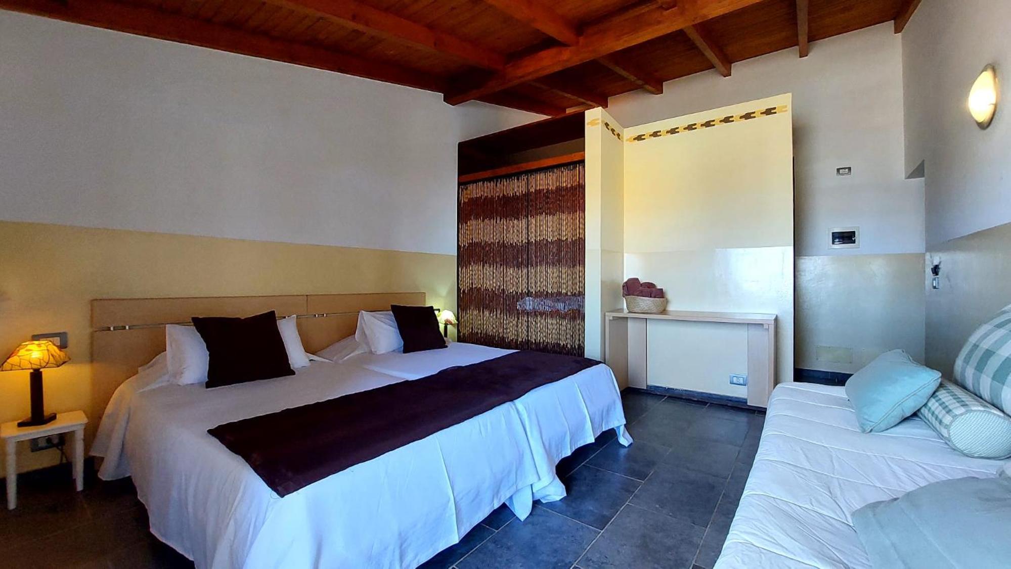 Standard Triple Room photo 1