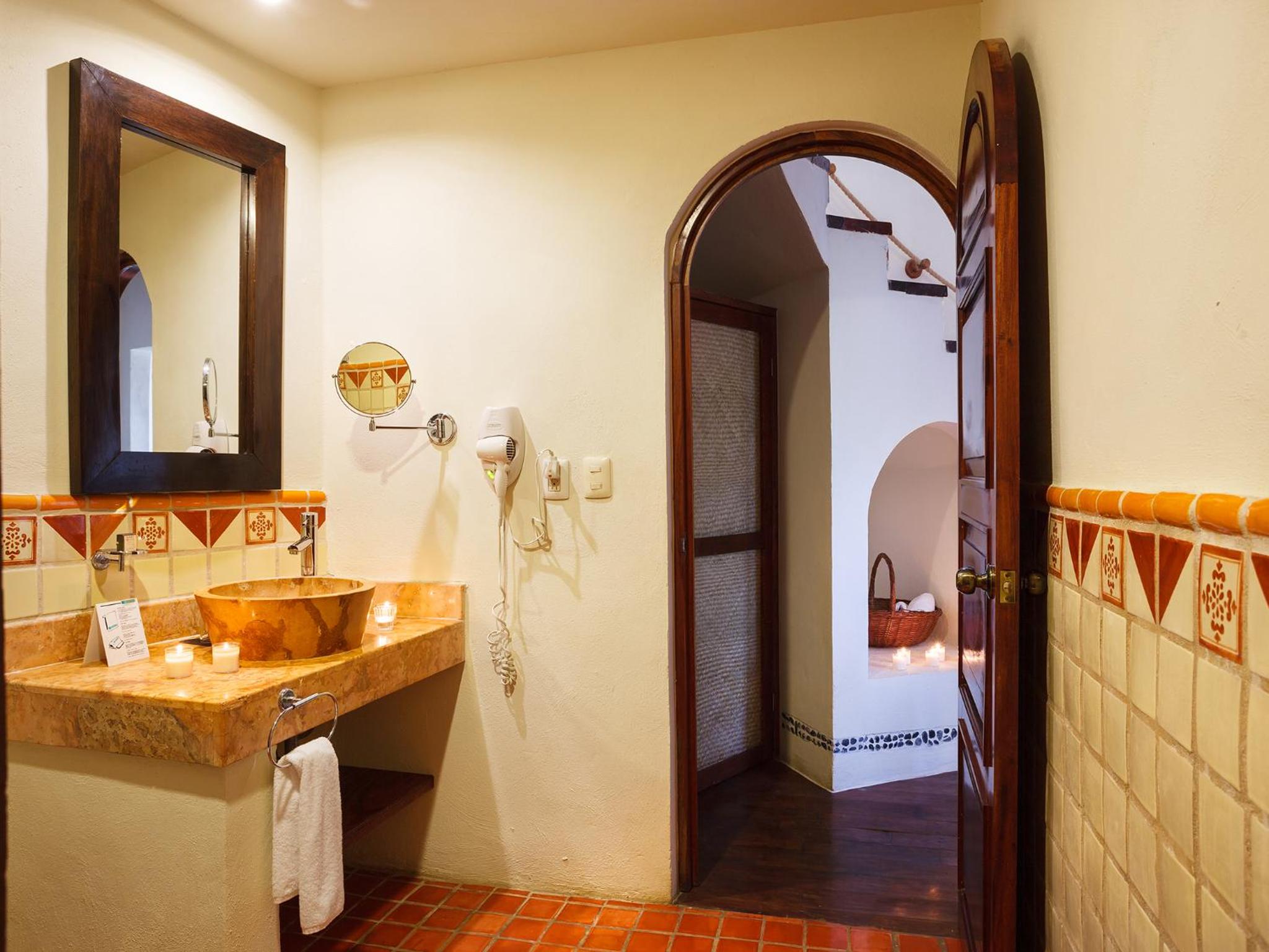 Master Suite - Photo 8