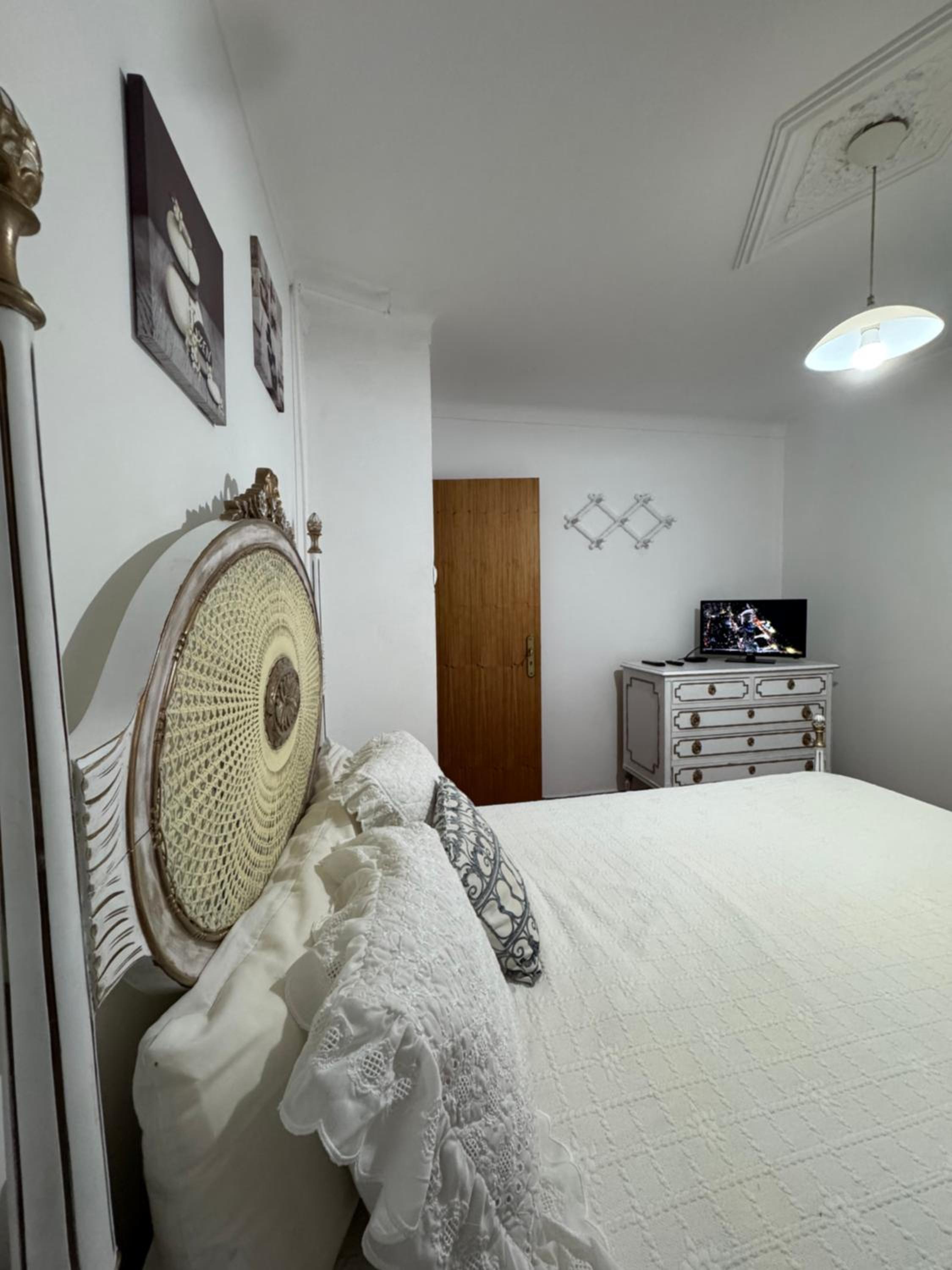 Deluxe Suite - Photo 3