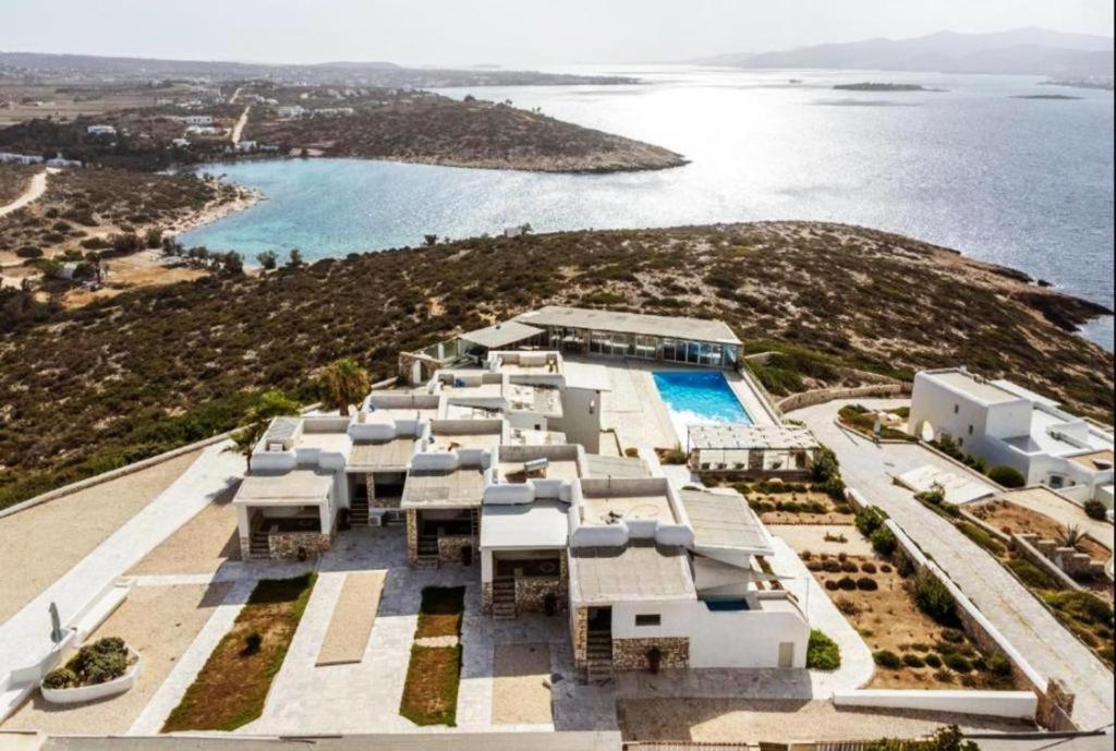 #5 Two-Bedroom Apartment with Sea View