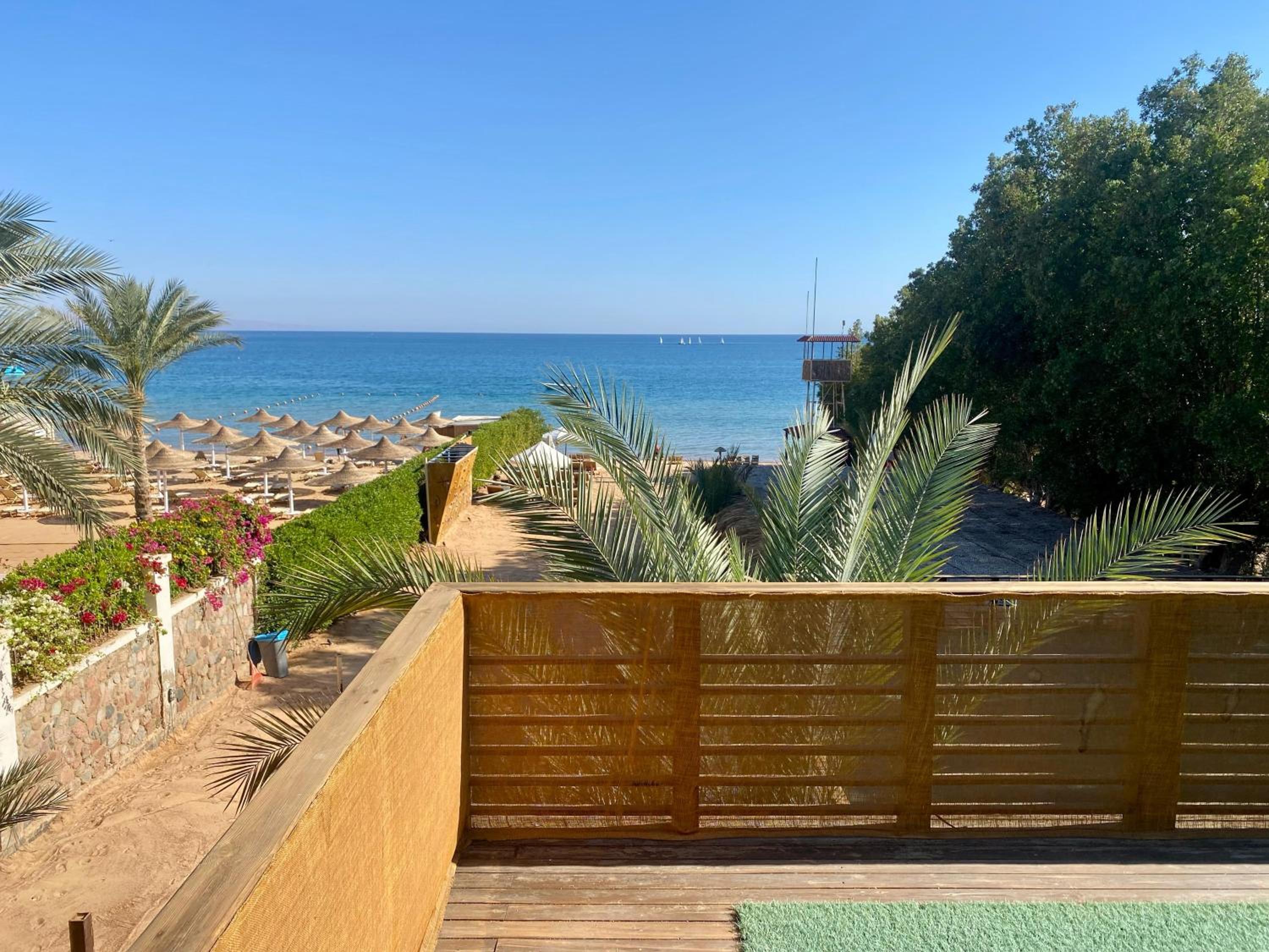 Deluxe Double Room with Sea View - Photo 2