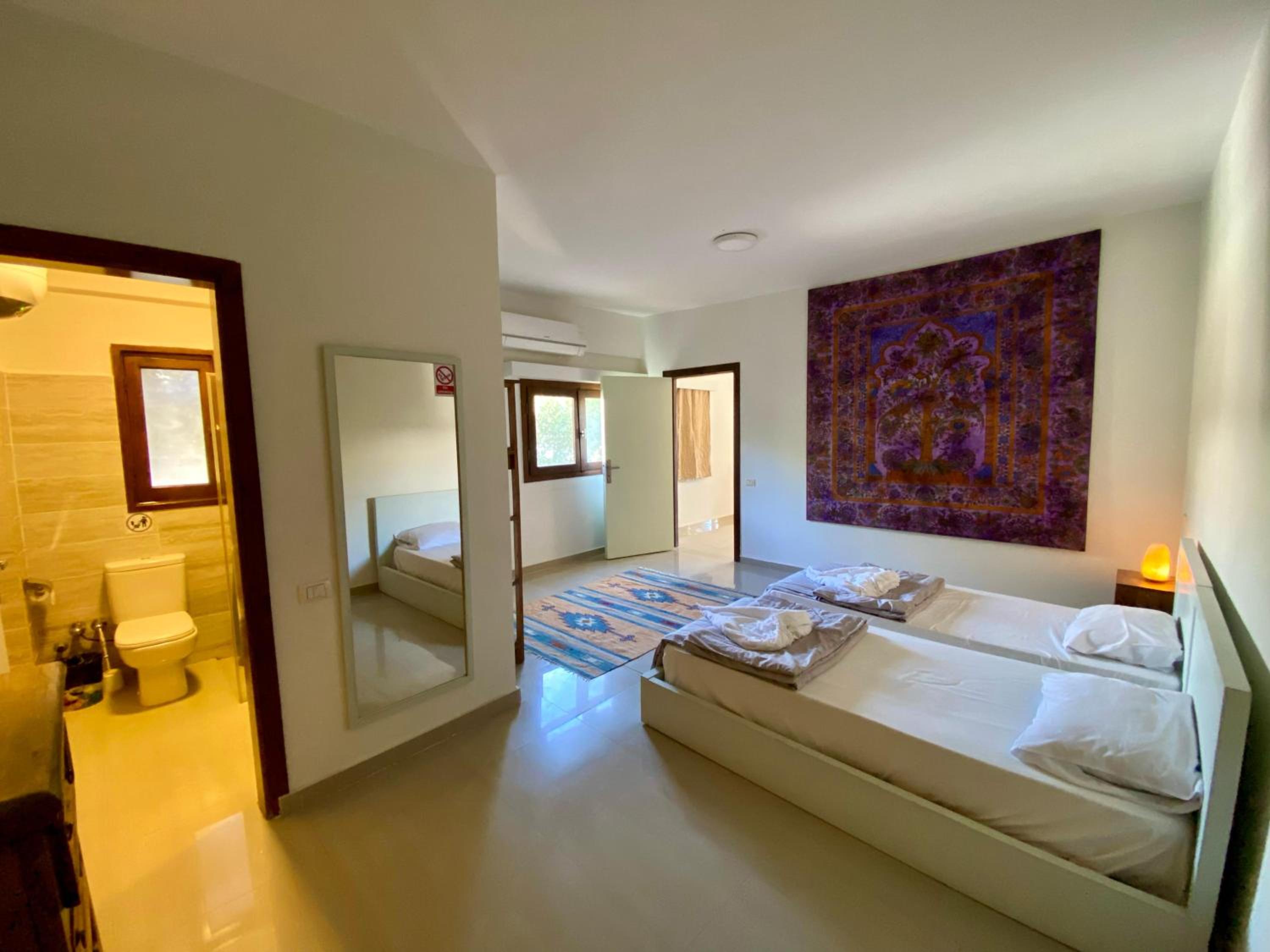 Deluxe Double Room with Sea View - Photo 12