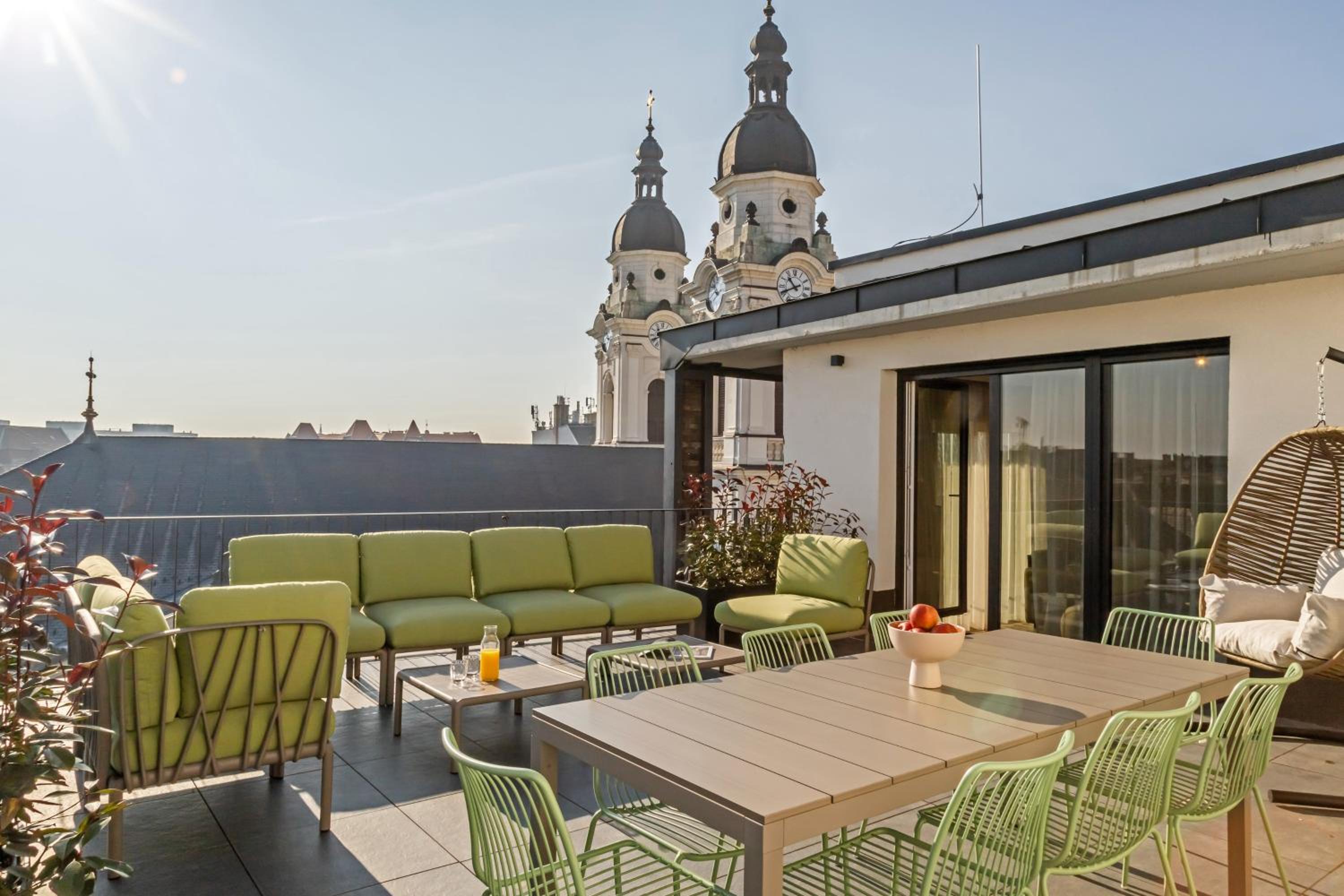 Penthouse Apartment