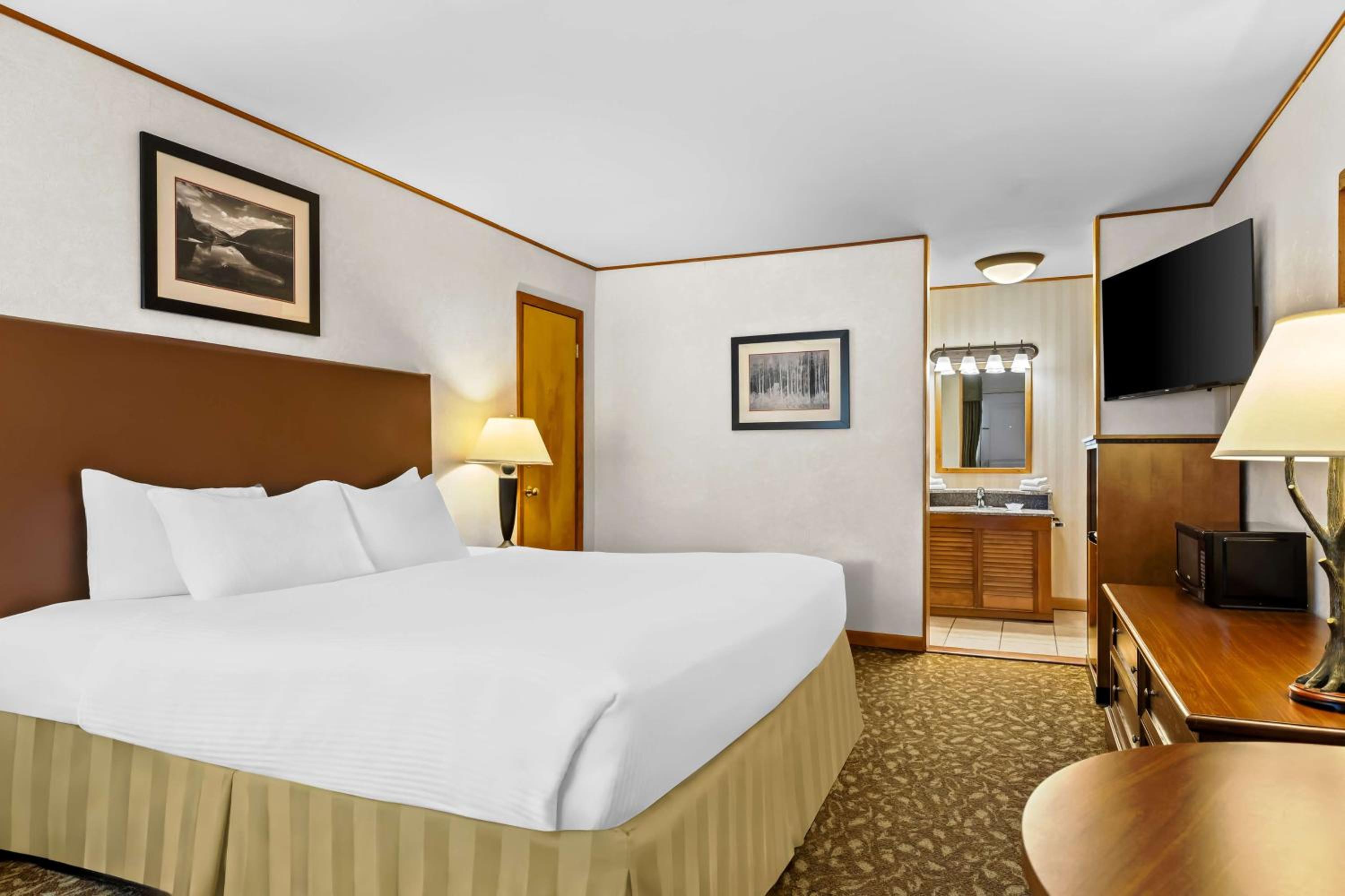 King Room - First Floor/Exterior Room/Non-Smoking - Photo 2