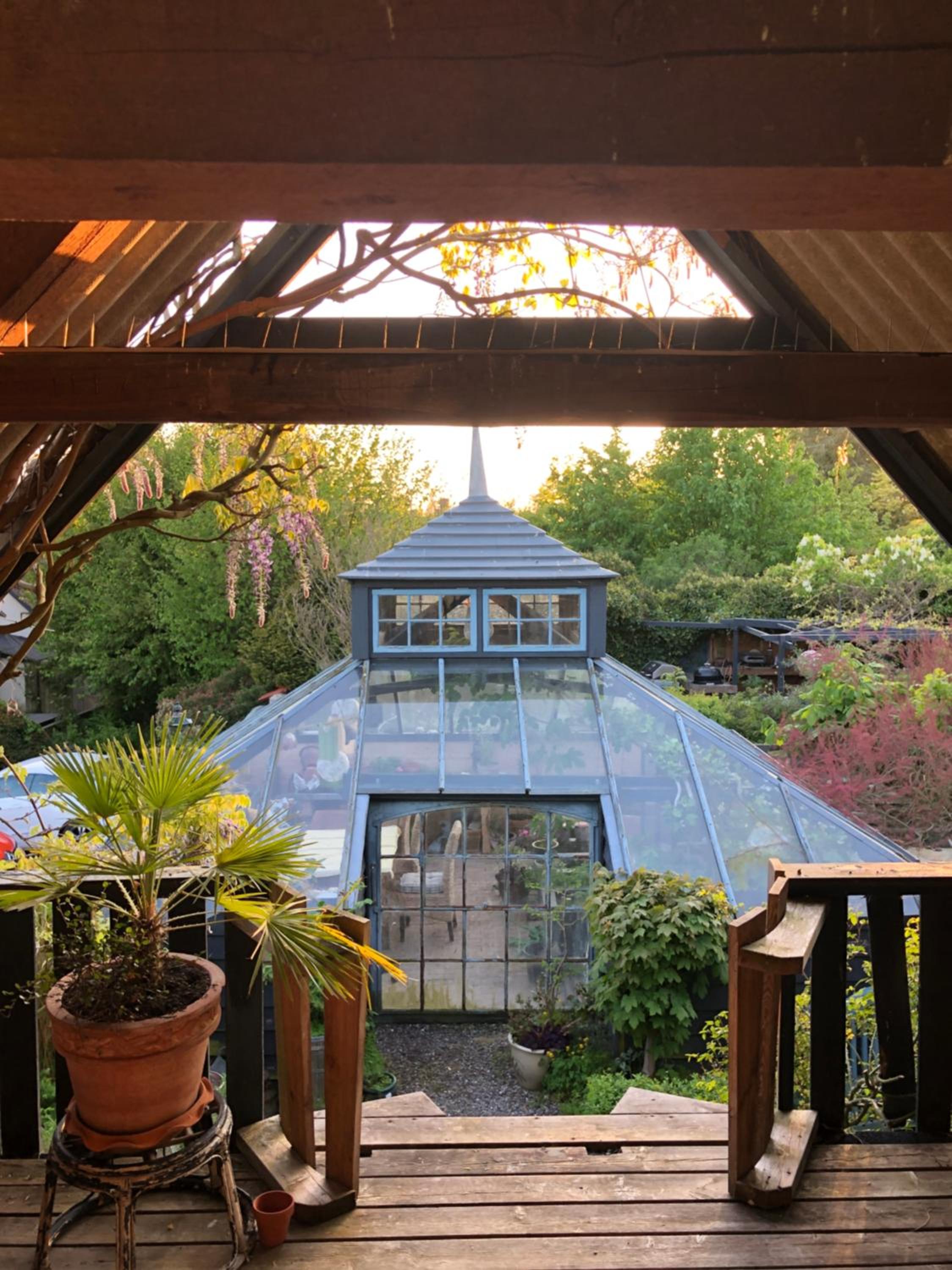Studio with Balcony