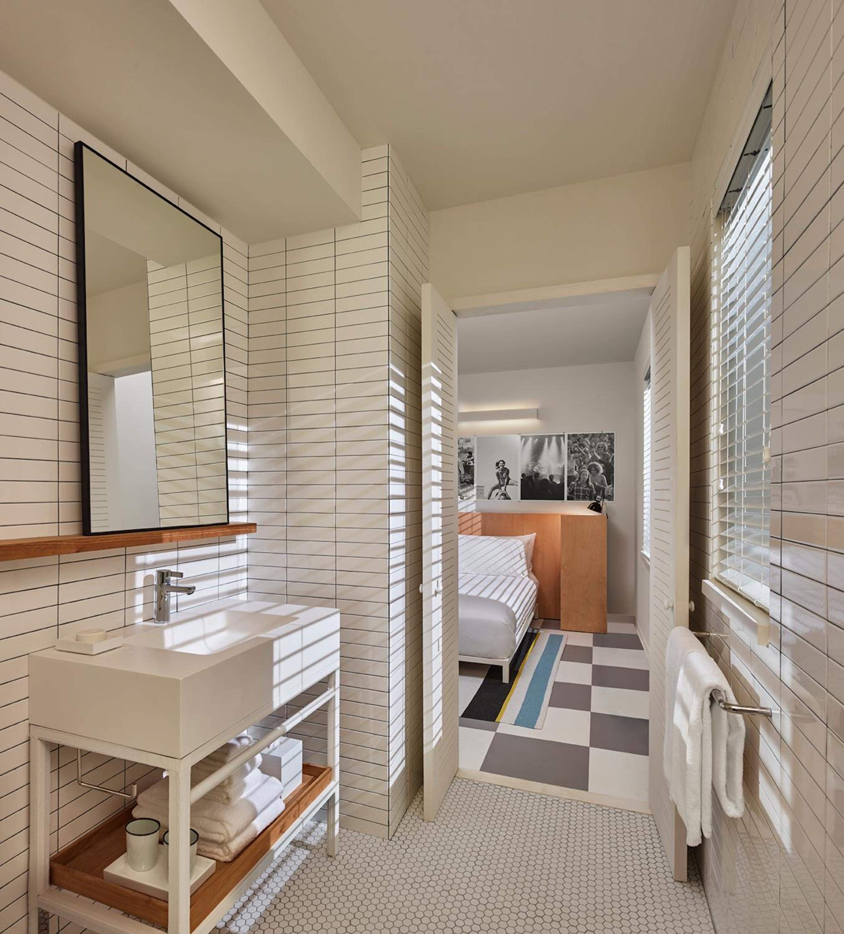 Queen Room photo 3