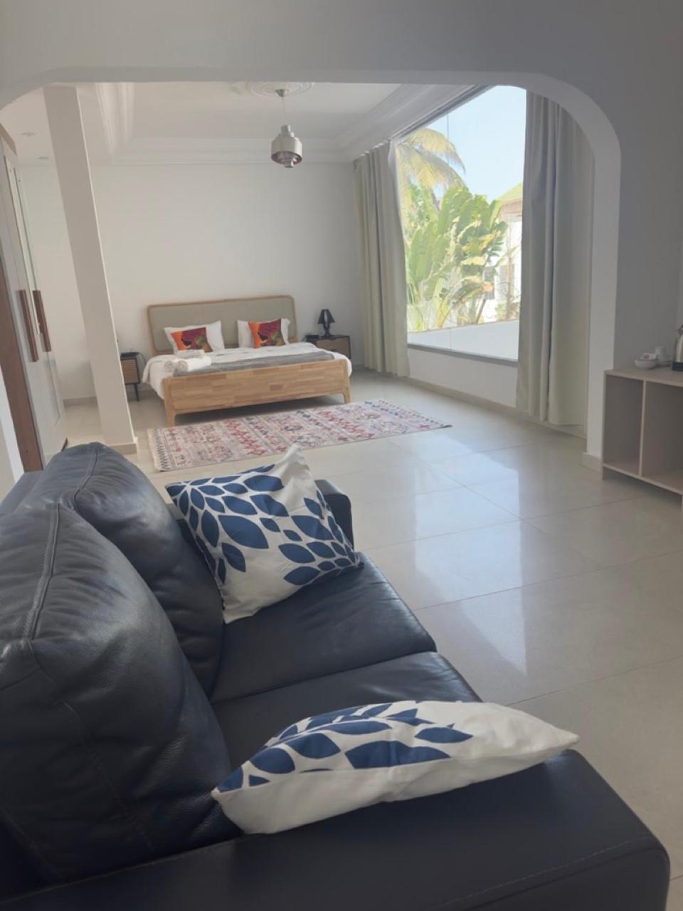 King Suite with Pool View photo 2