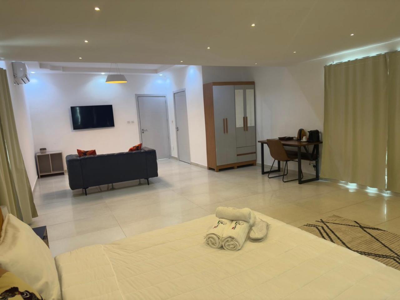 Suite with Garden View photo 2