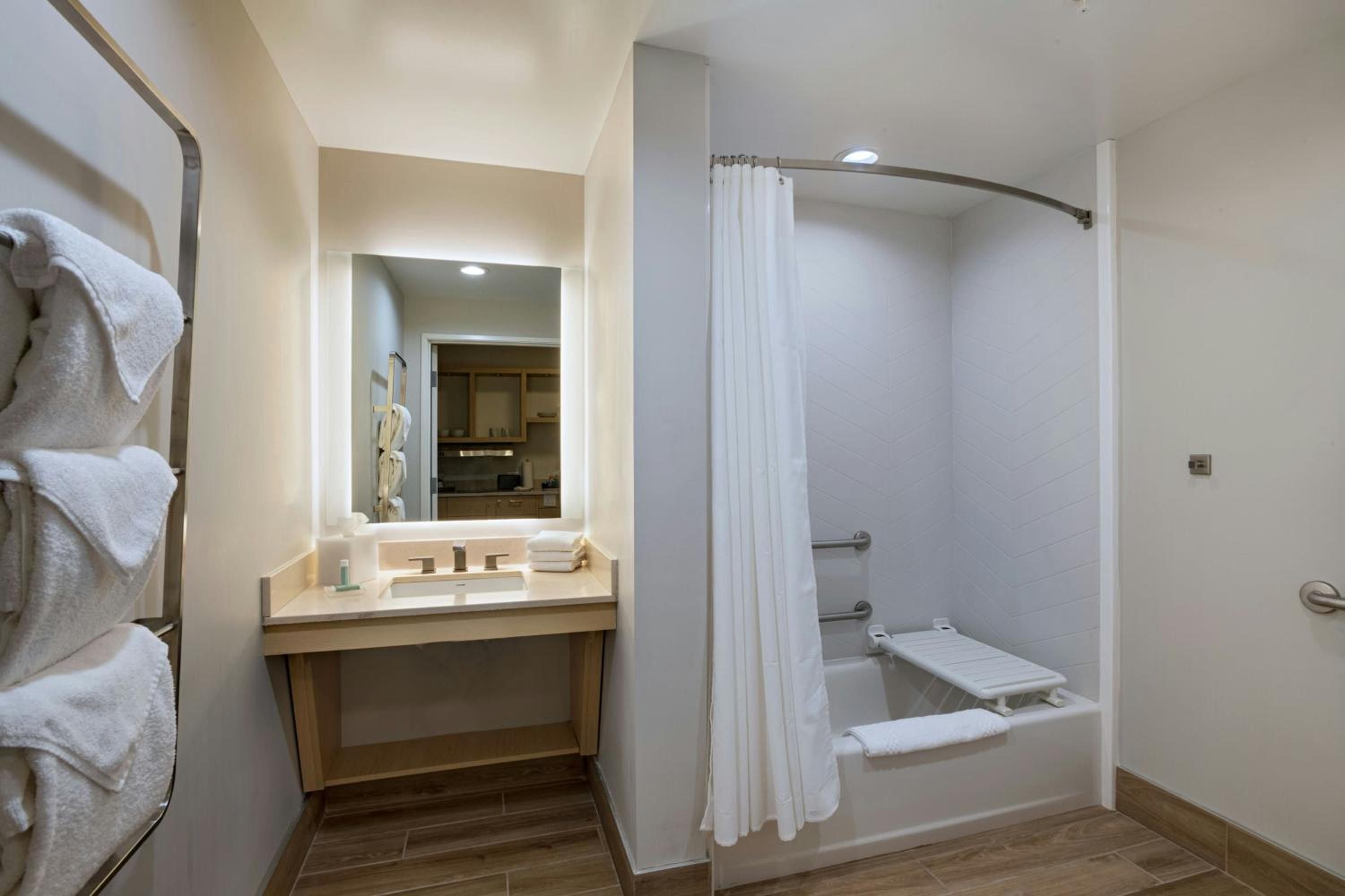 Fairfield by Marriott Inn & Suites Albuquerque Uptown, Photo 2