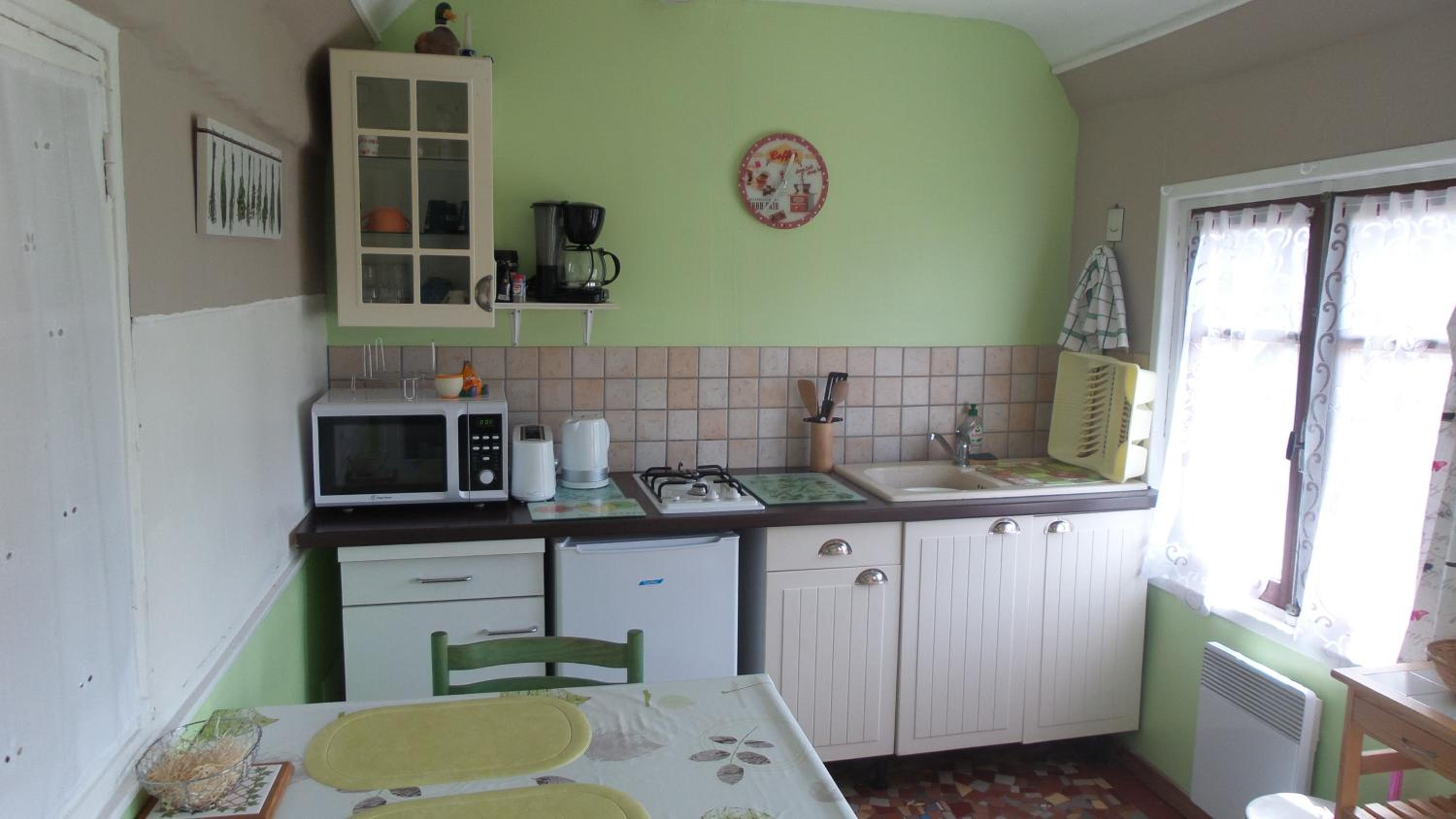 One-Bedroom House photo 3