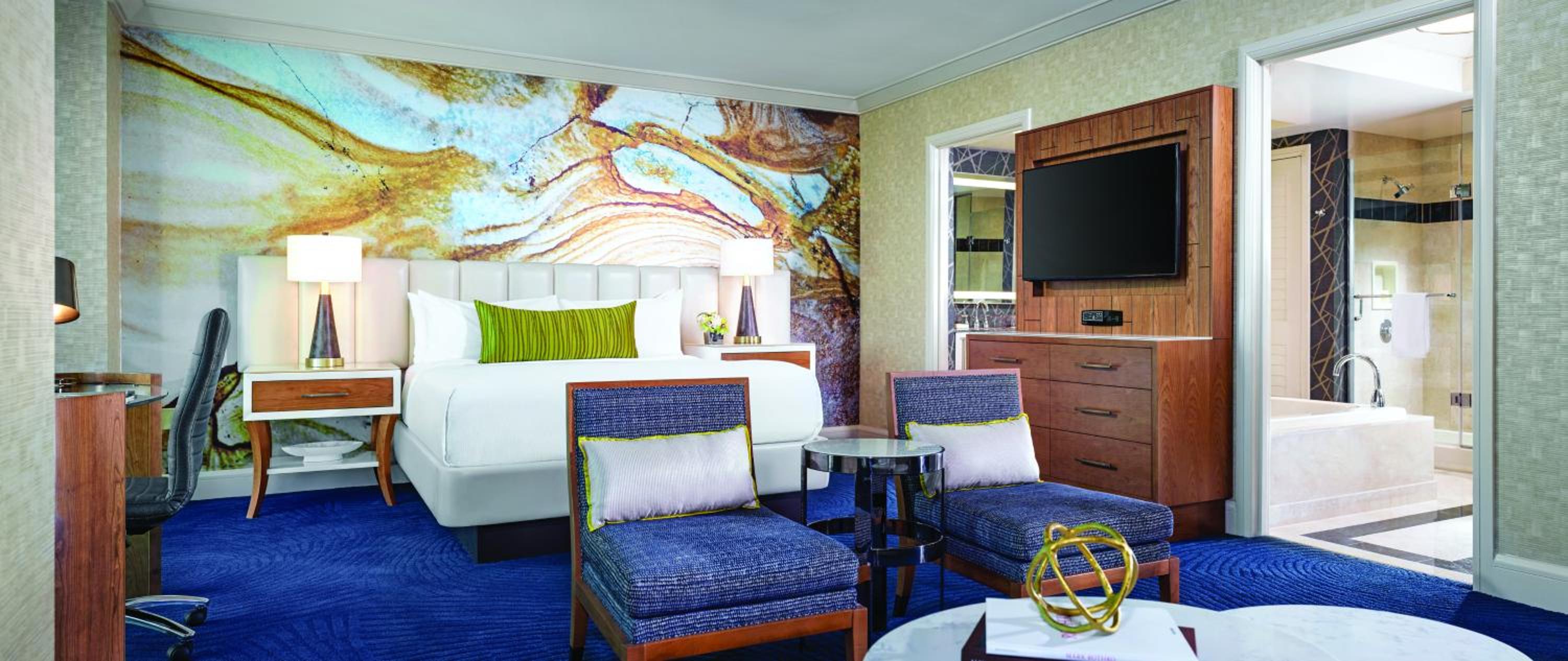 Elite King Suite
