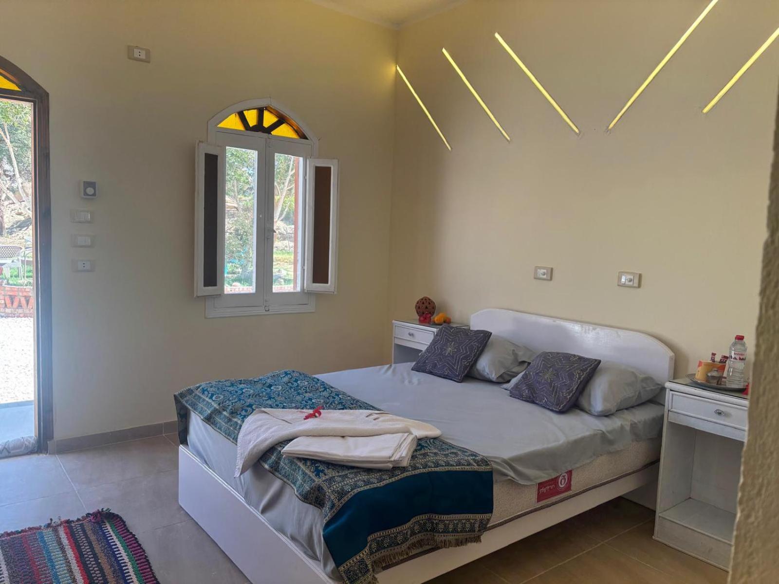 Double Room with Private Bathroom photo 3