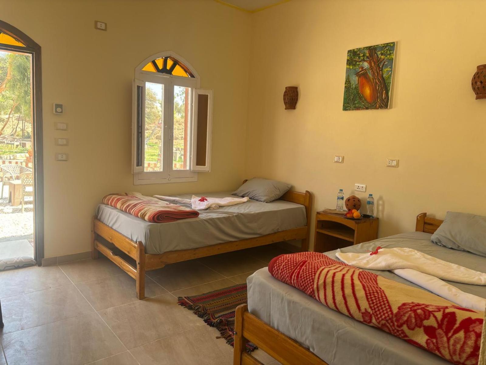 Double Room with Private Bathroom photo 2