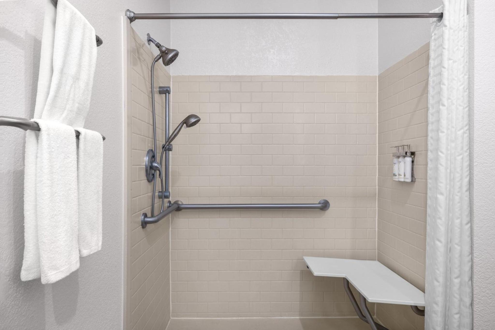 Queen Room with Accessible Roll In Shower - Non-Smoking