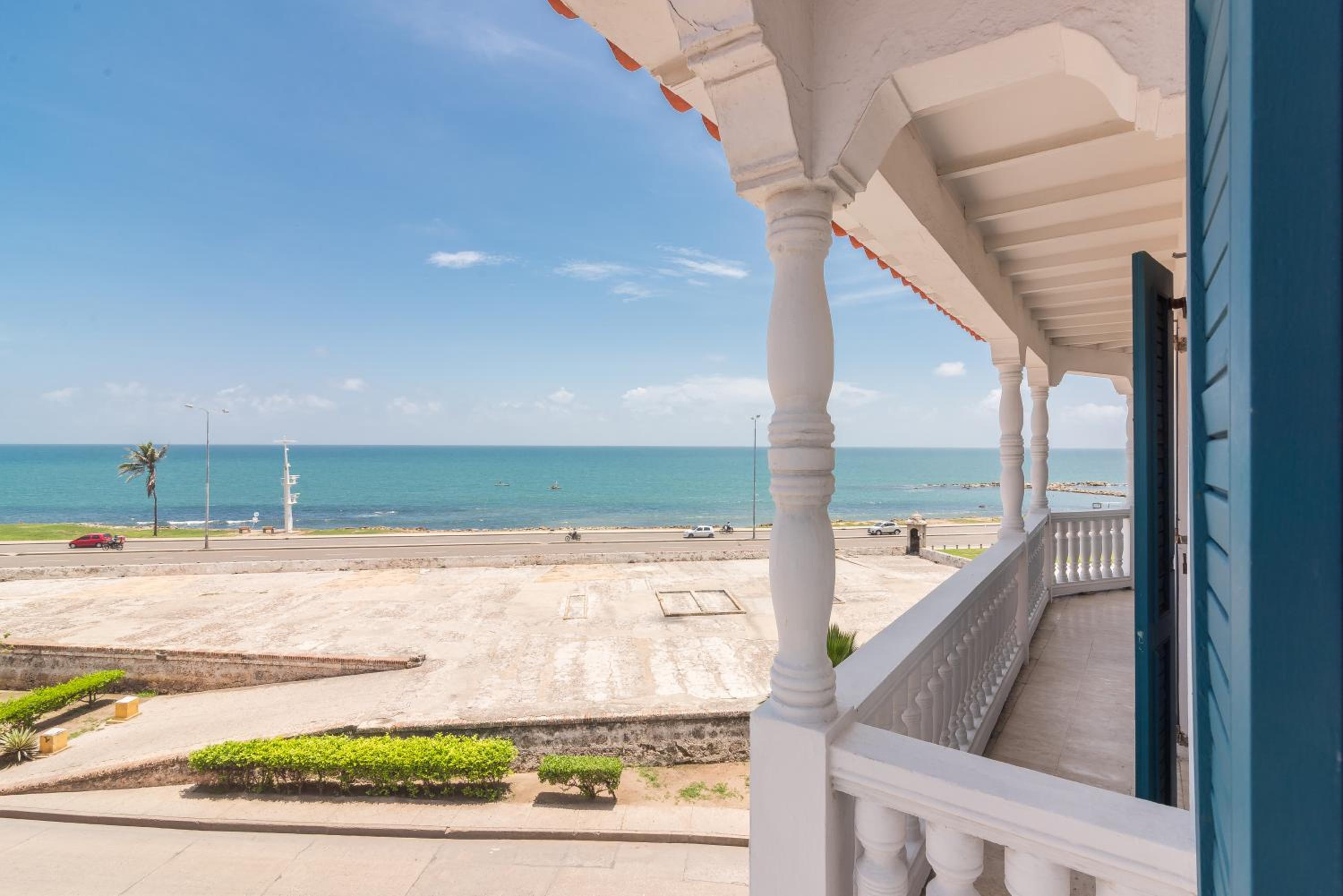 Family Duplex King Suite with Sea View - Photo 10