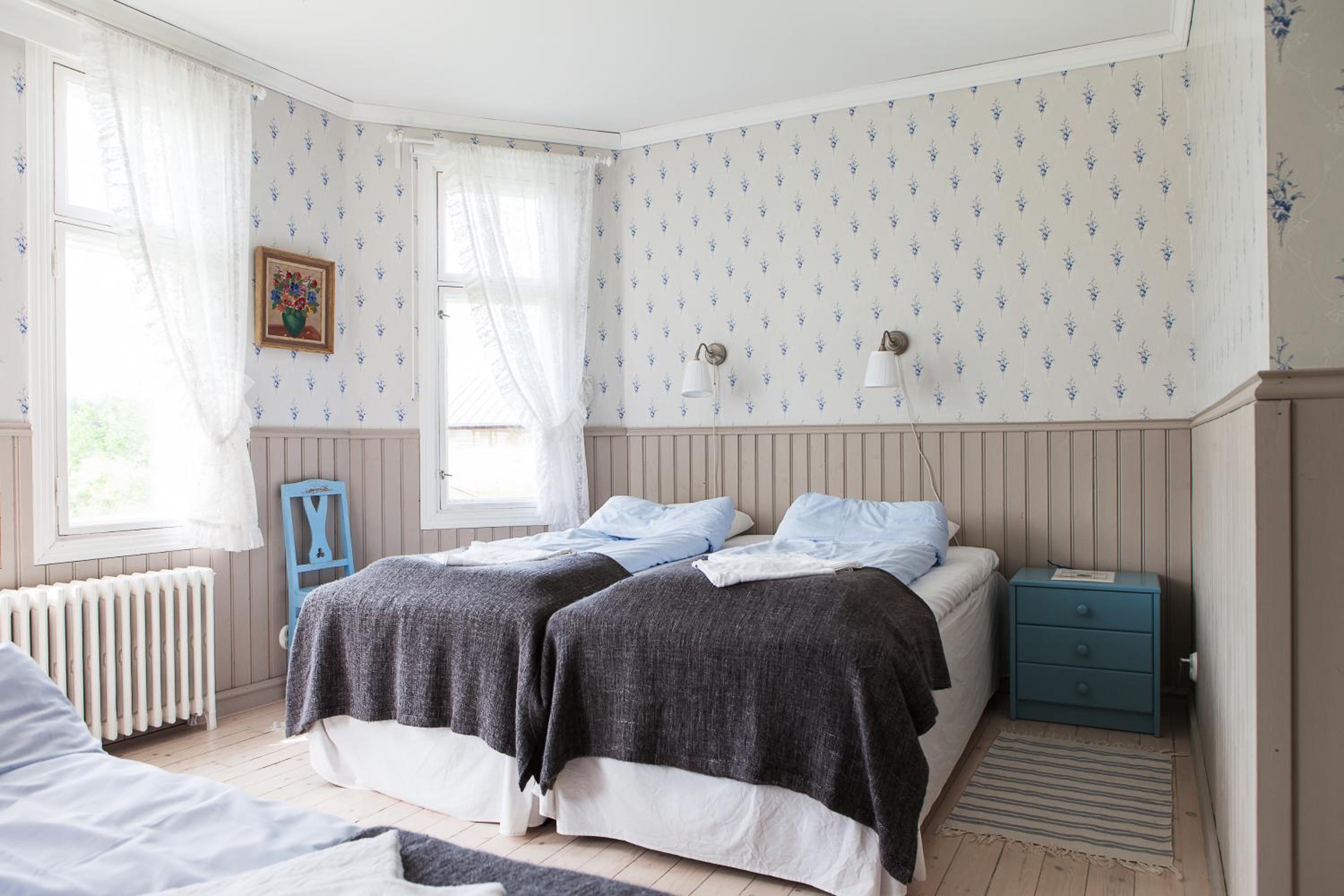 Quadruple Room with Shared Bathroom photo 3
