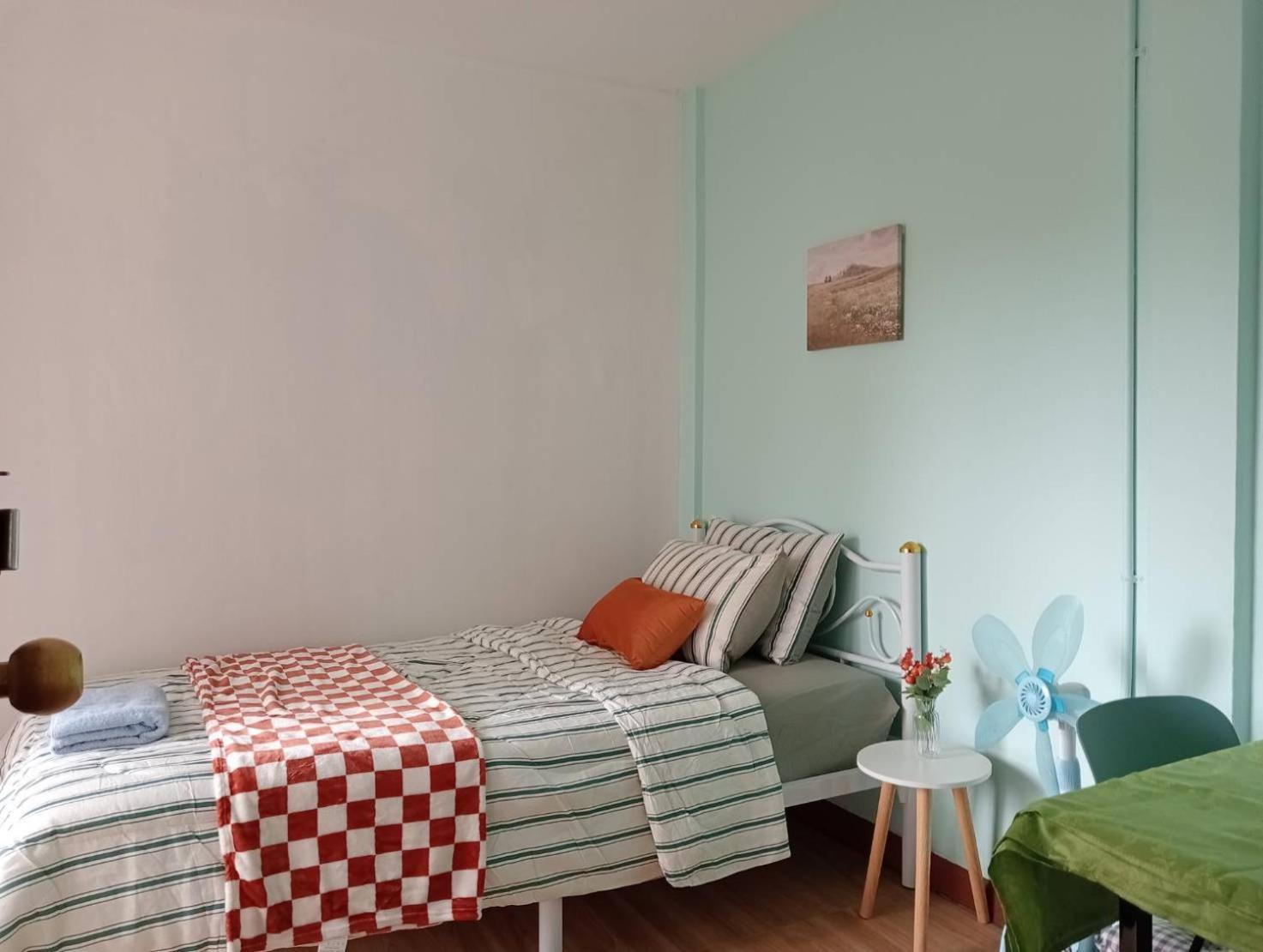 Budget Single Room photo 3