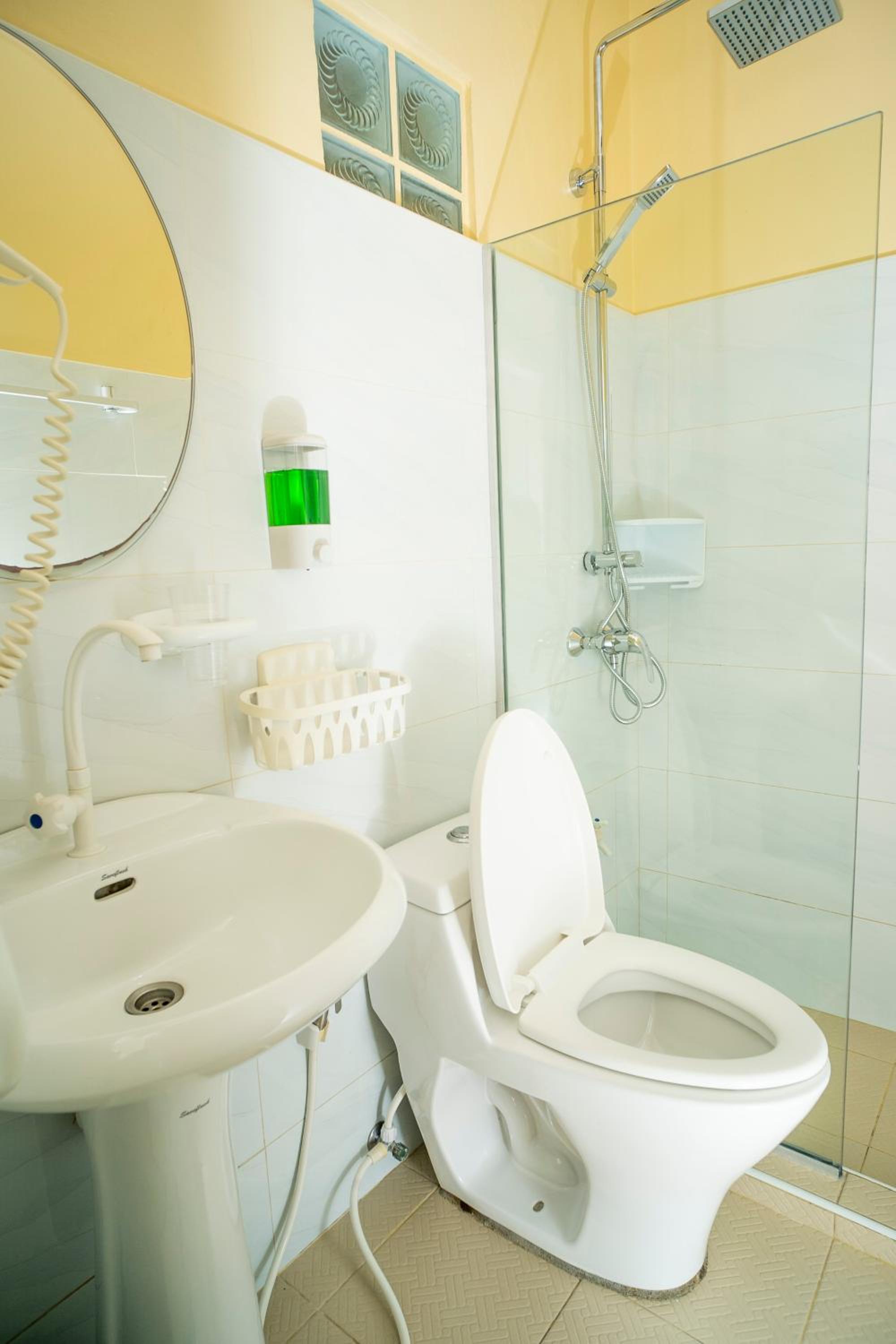 Budget Double or Twin Room photo 3