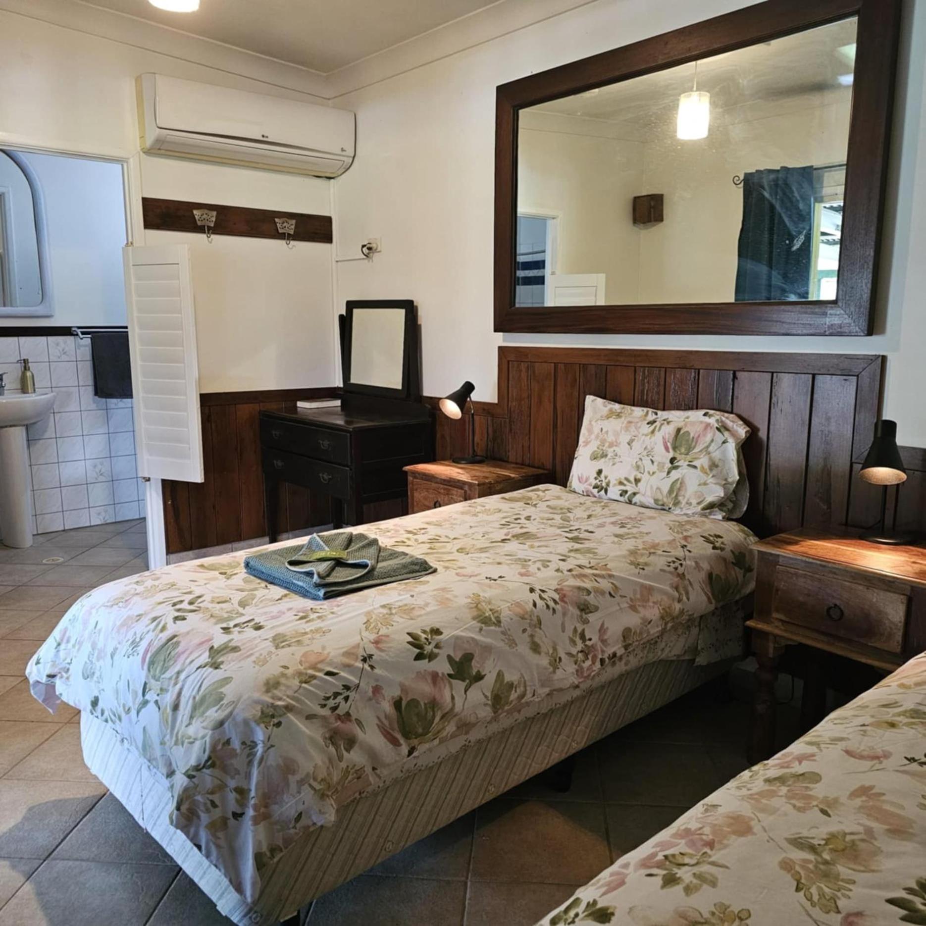 Superior Twin Room - Photo 1