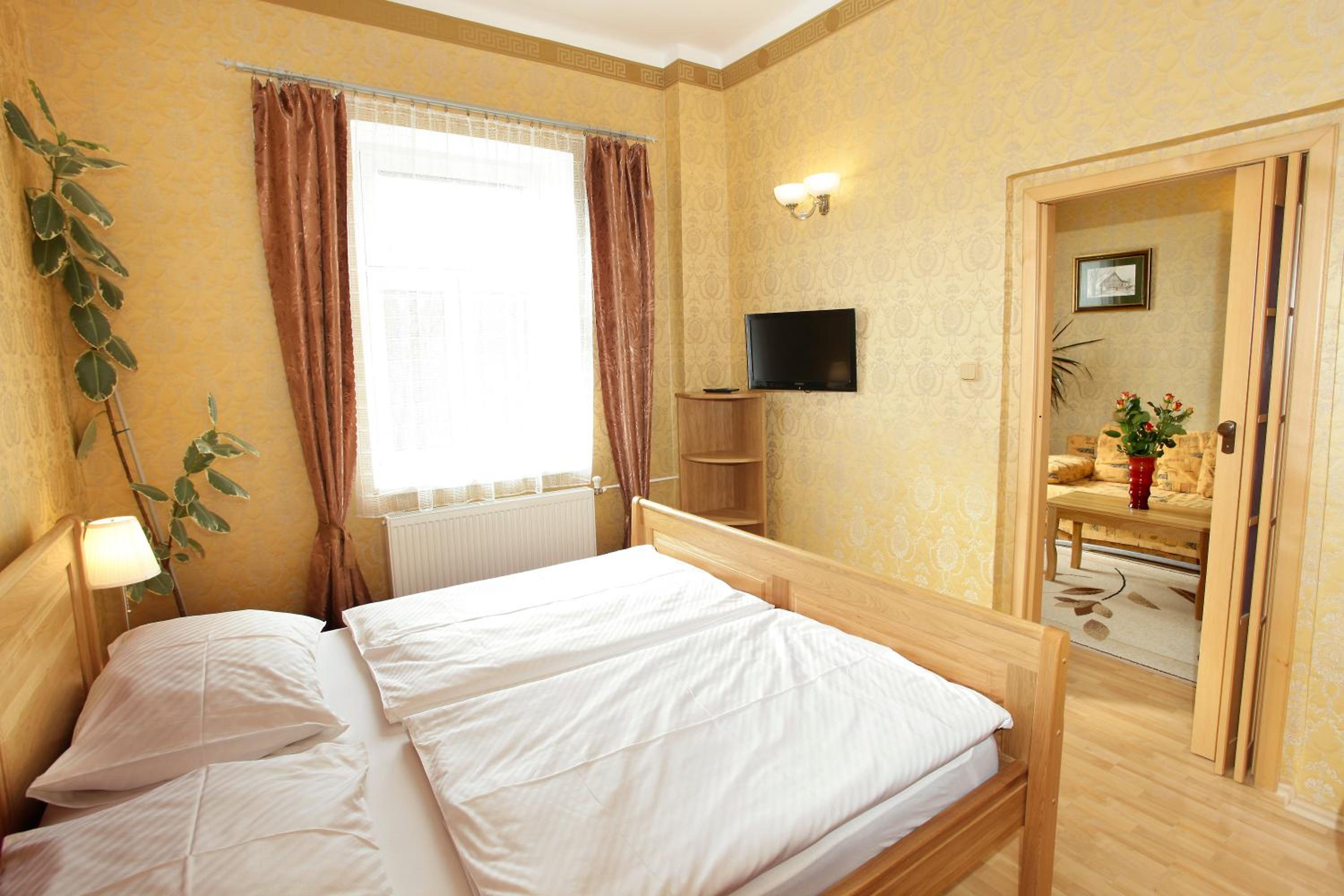 Exclusive Suite - Photo 3