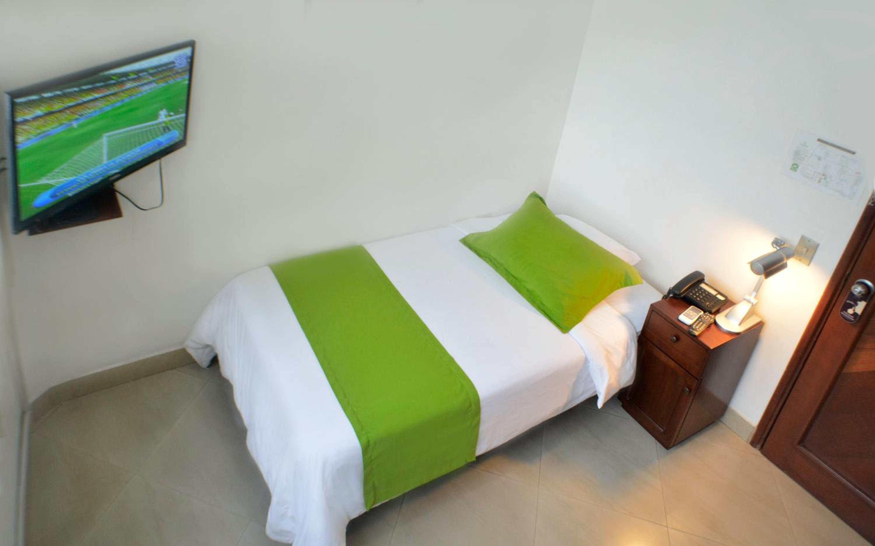 Budget Single Room photo 3