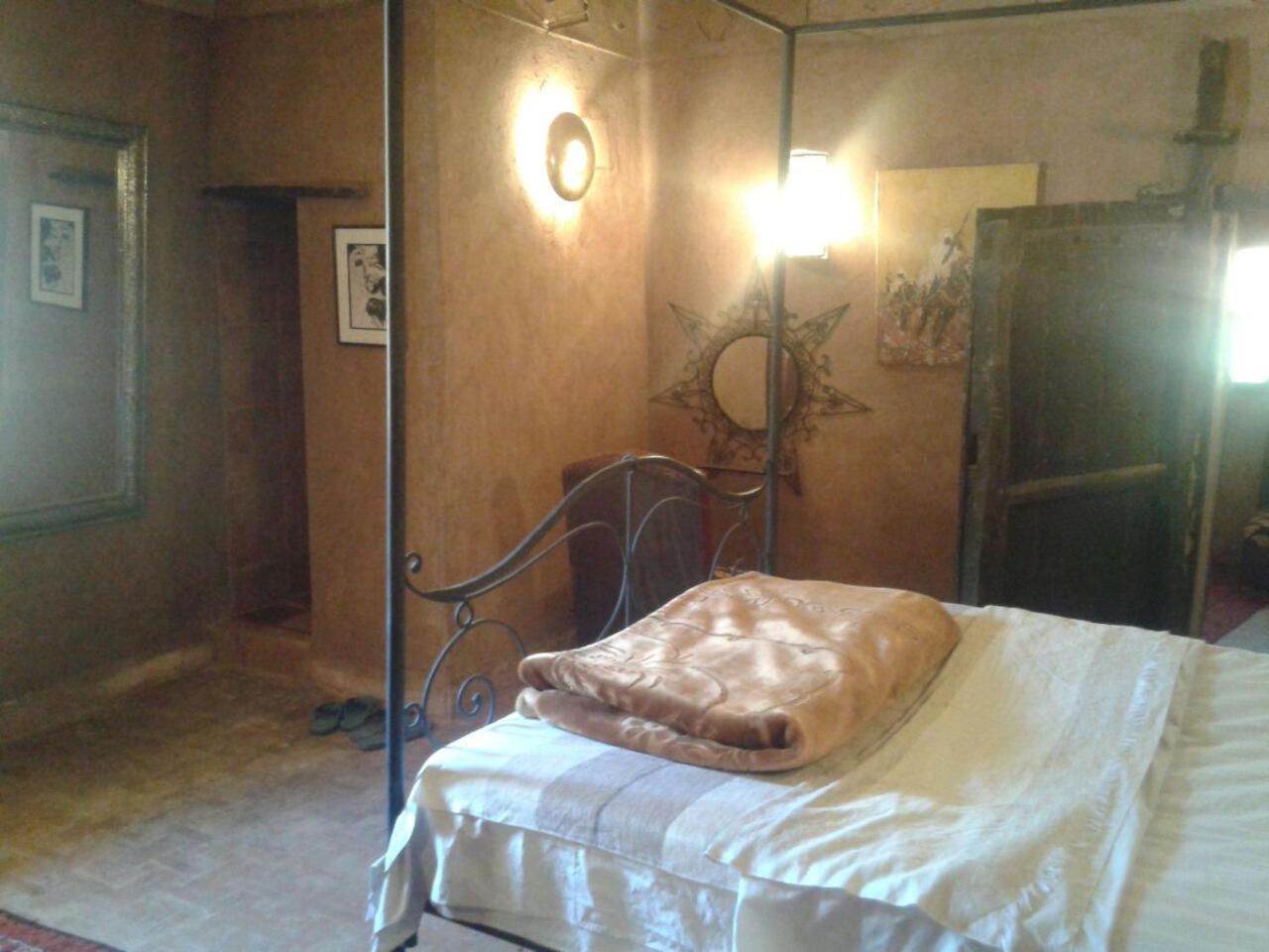 Three-Bedroom Suite - Photo 2